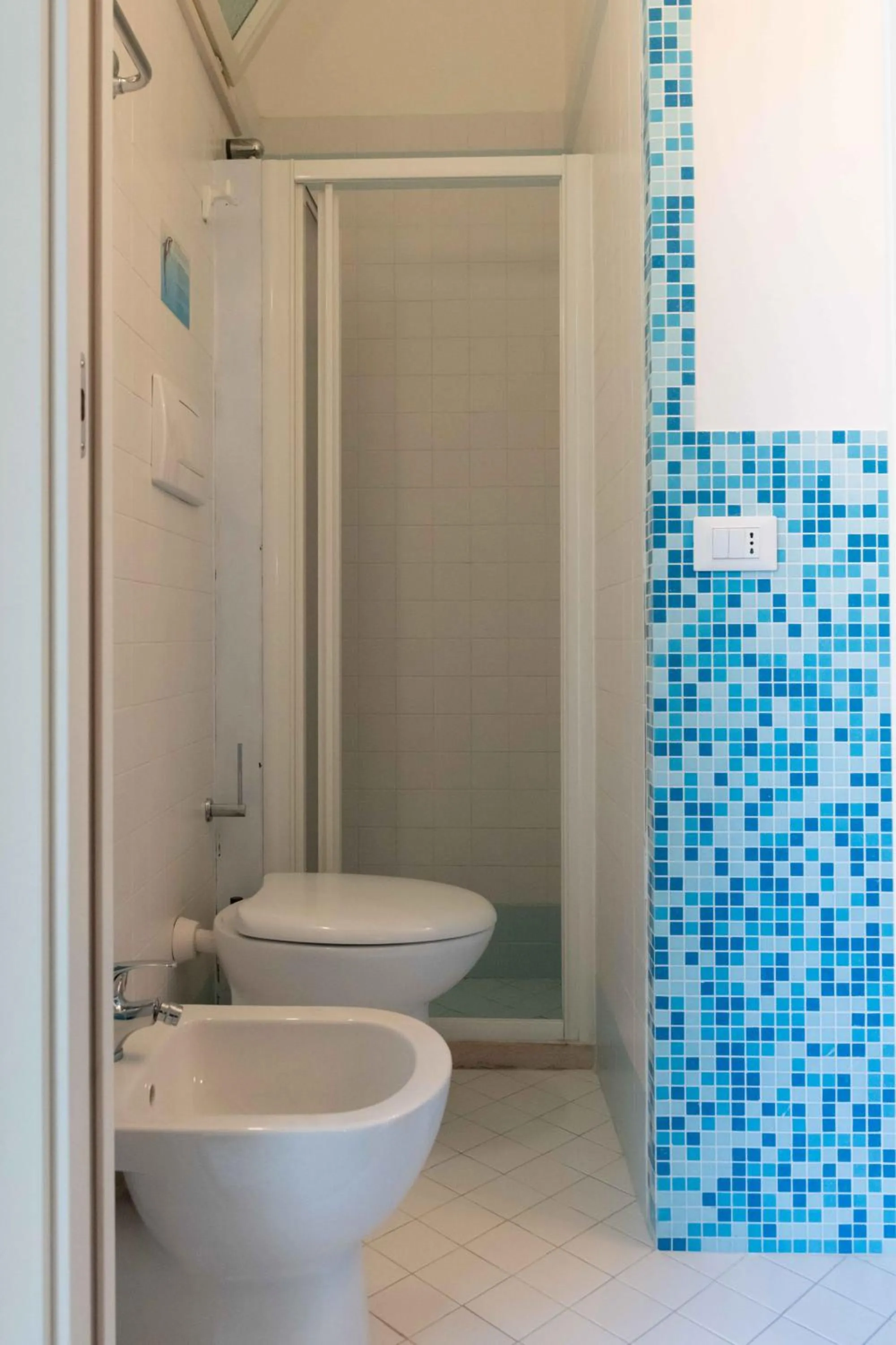 Shower in Hotel Smart Cervia B&B