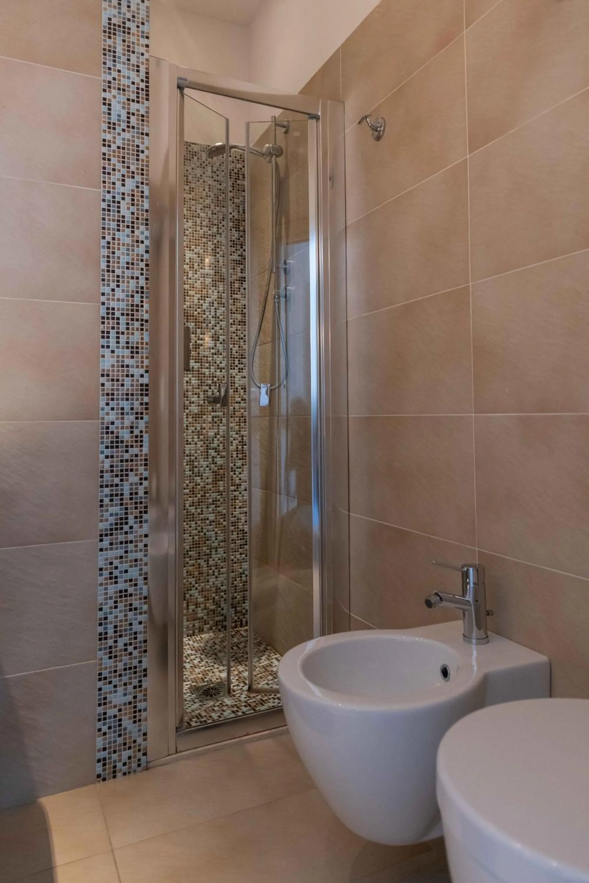 Shower in Hotel Smart Cervia B&B