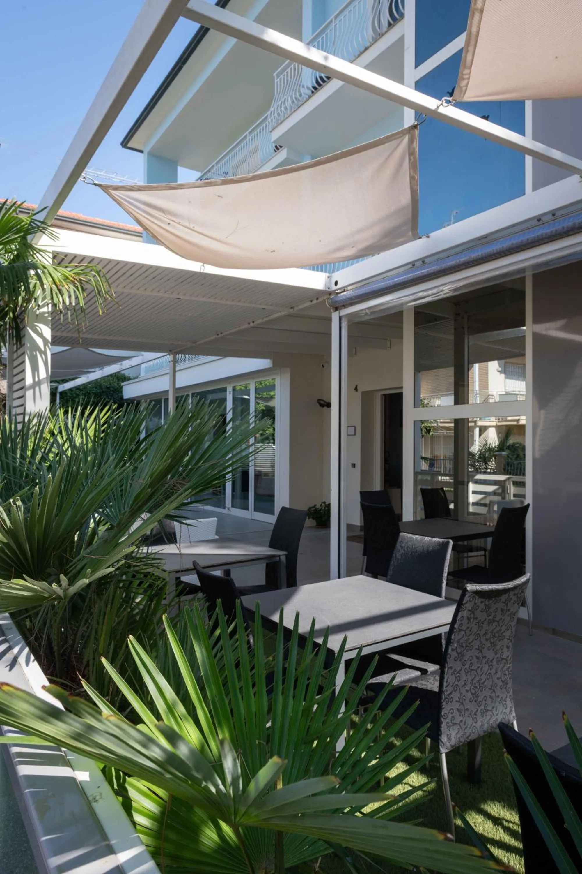 Patio in Hotel Smart Cervia B&B
