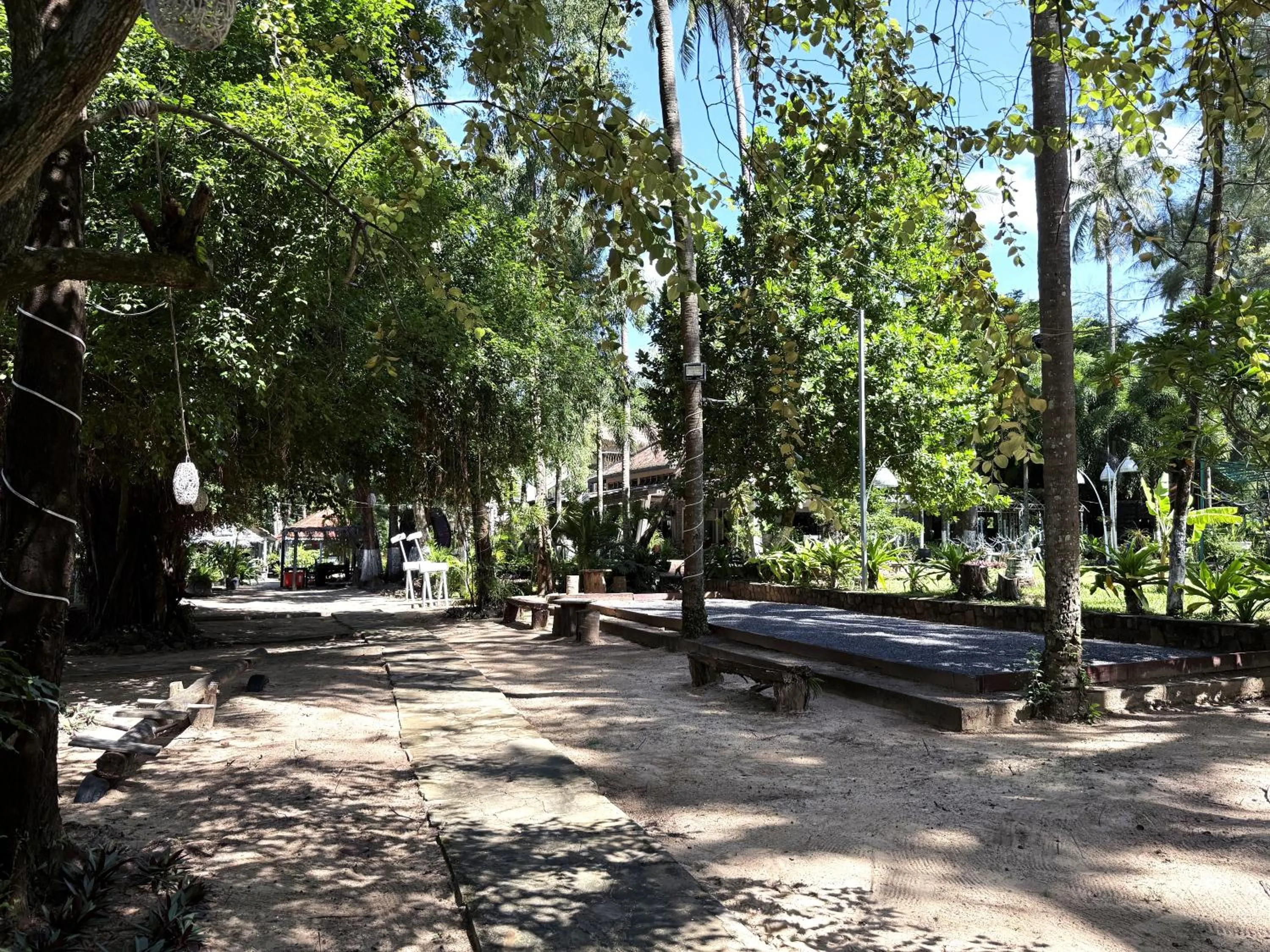 Activities in Nataya Round House Coral Bay Resort