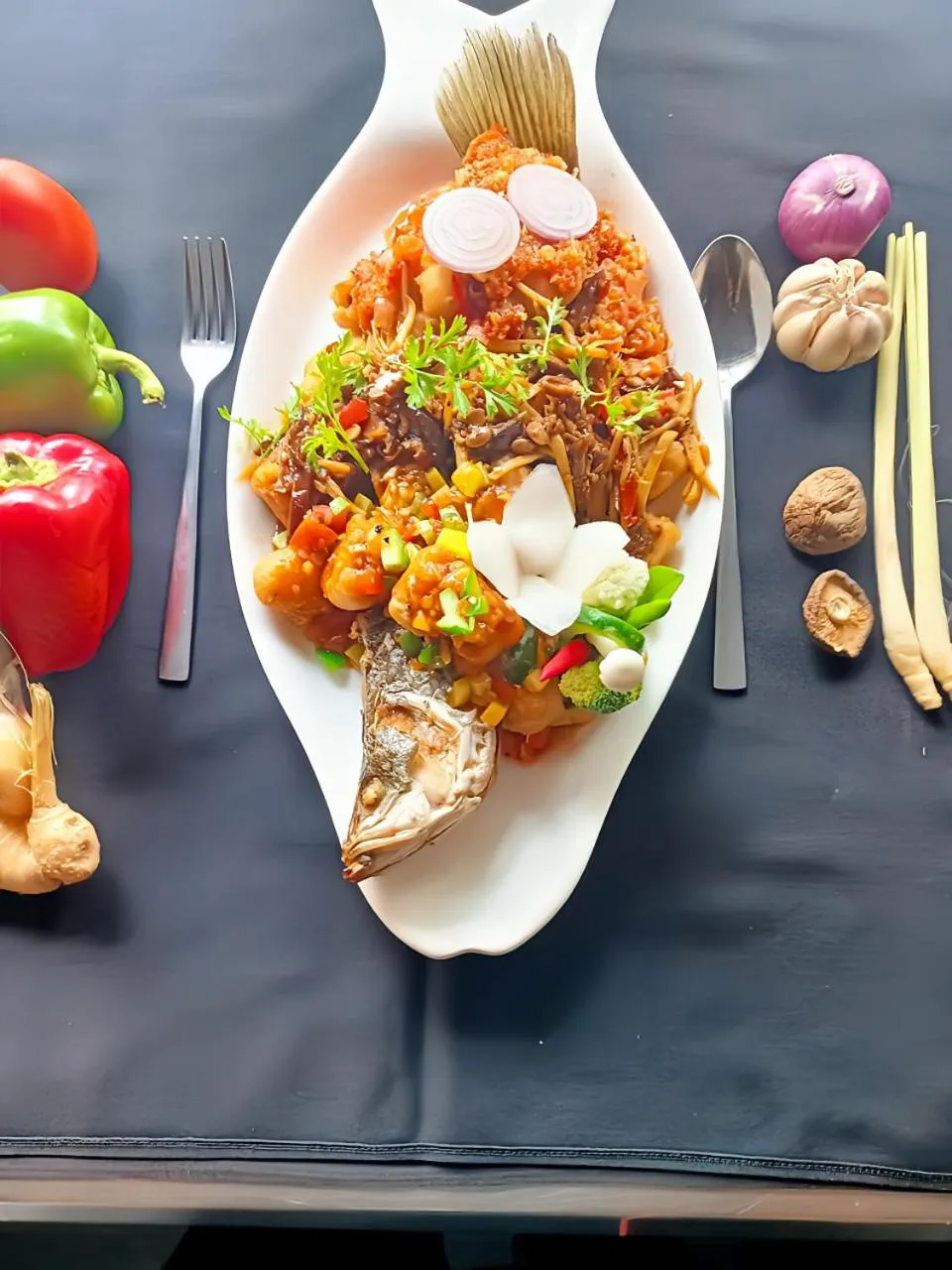 Food in Nataya Round House Coral Bay Resort