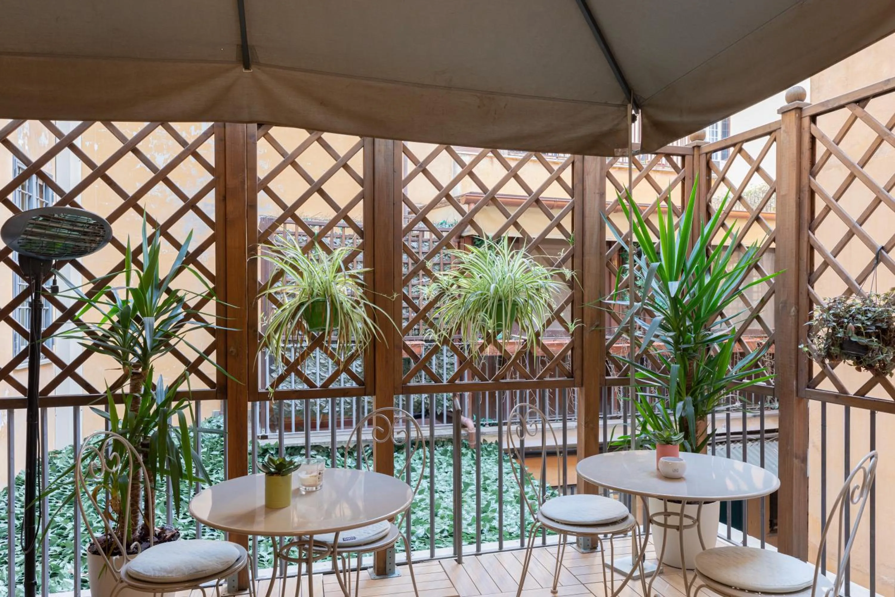Patio in Relais Roma Centro
