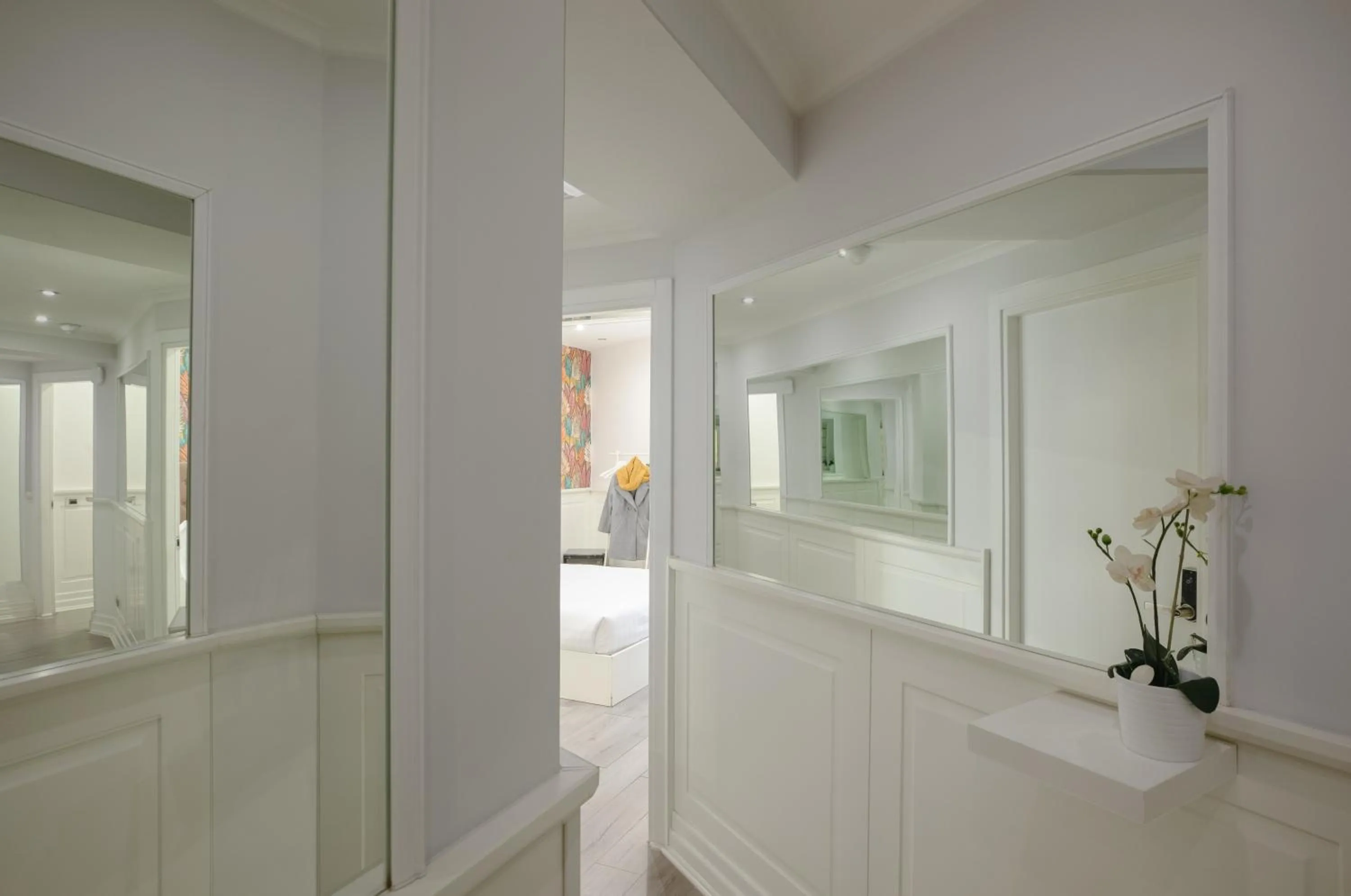 Lobby or reception in Relais Roma Centro