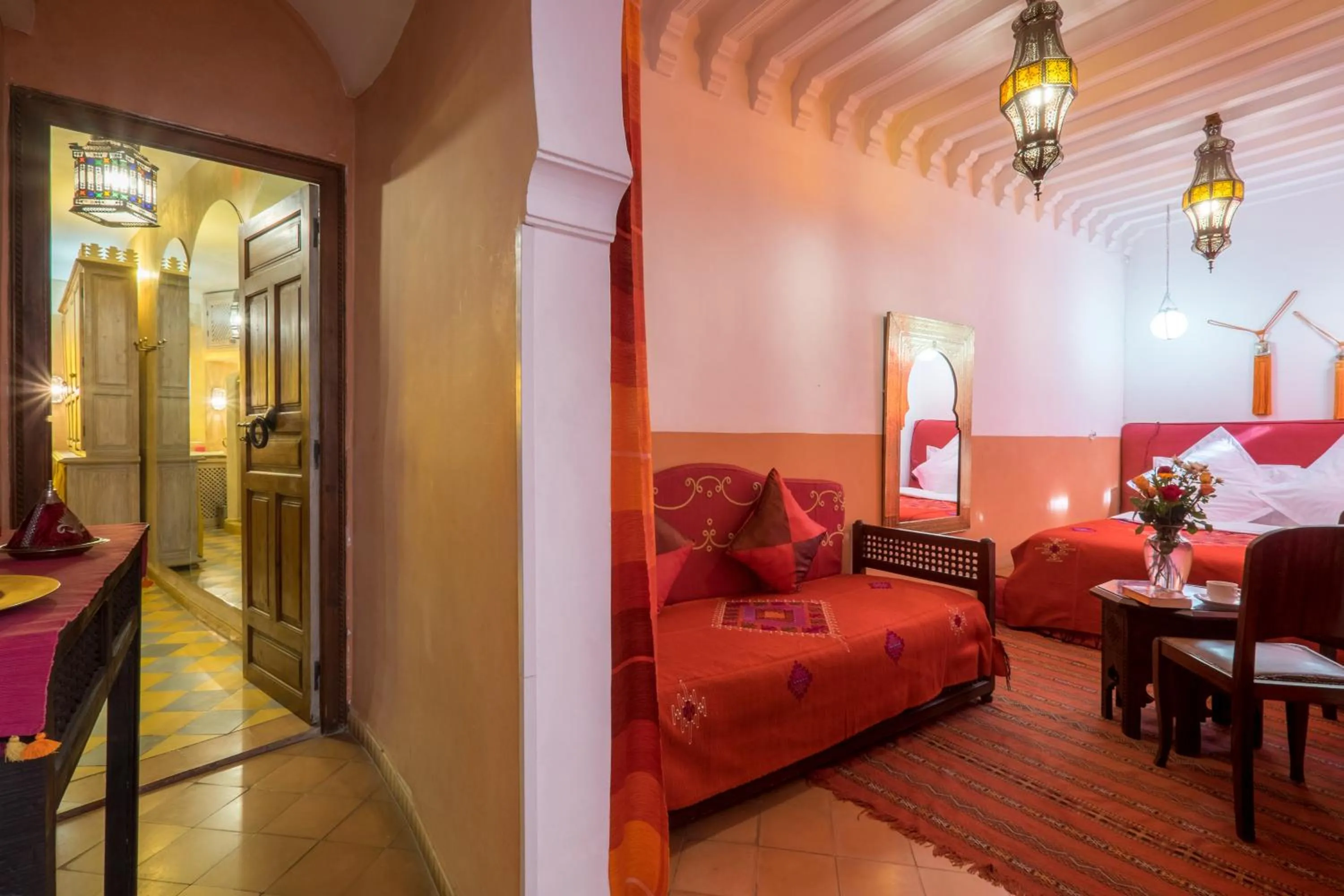 Photo of the whole room in Riad Sable Chaud