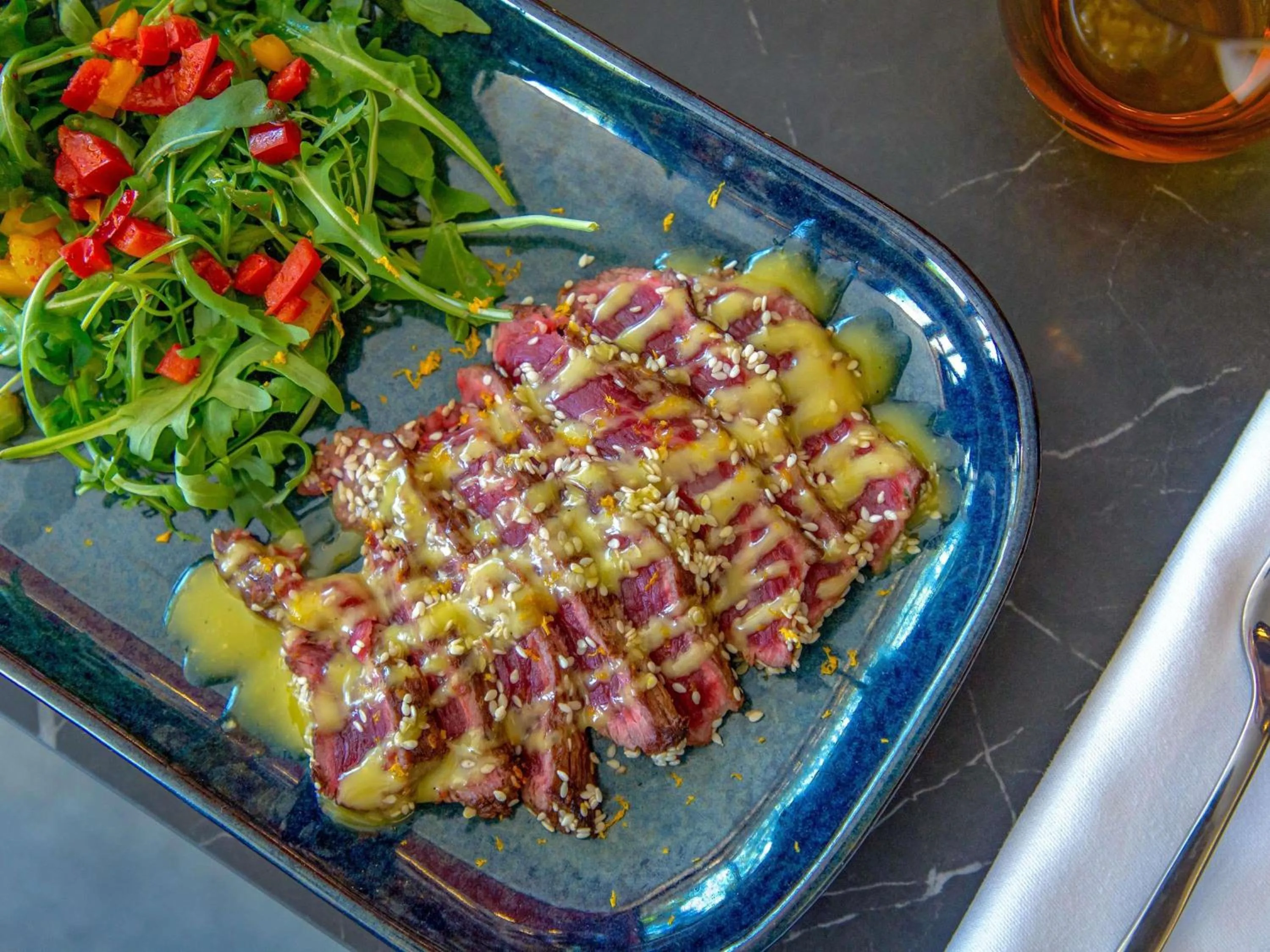 Restaurant/places to eat in Mercure Marseille Centre Bompard La Corniche