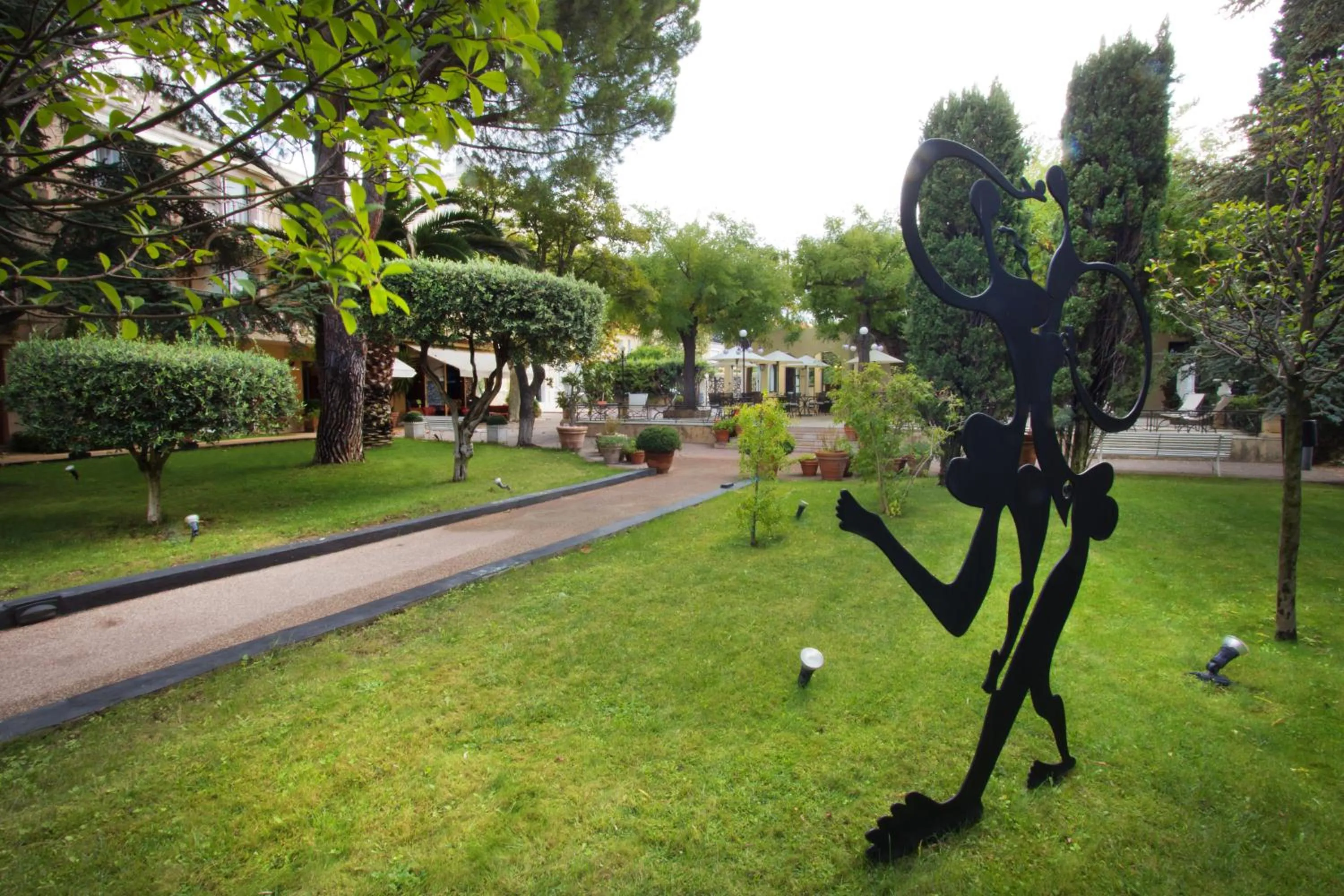Garden in Mercure Marseille Centre Bompard La Corniche