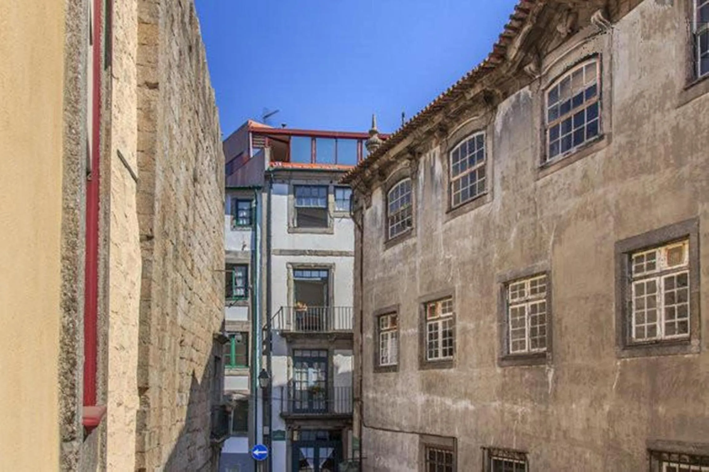 Facade/entrance in Oporto Home - River Front