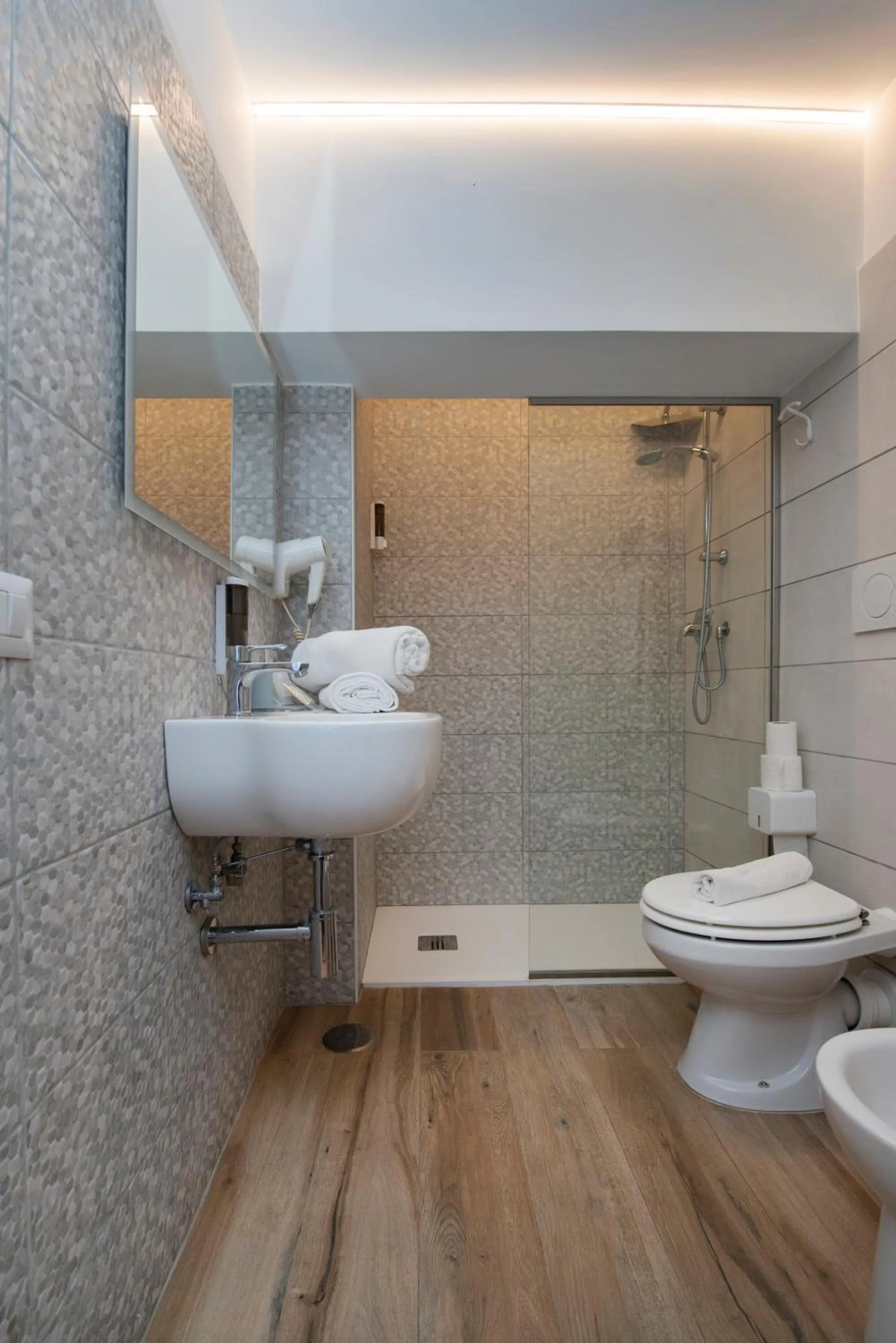 Bathroom in Gu Hotel