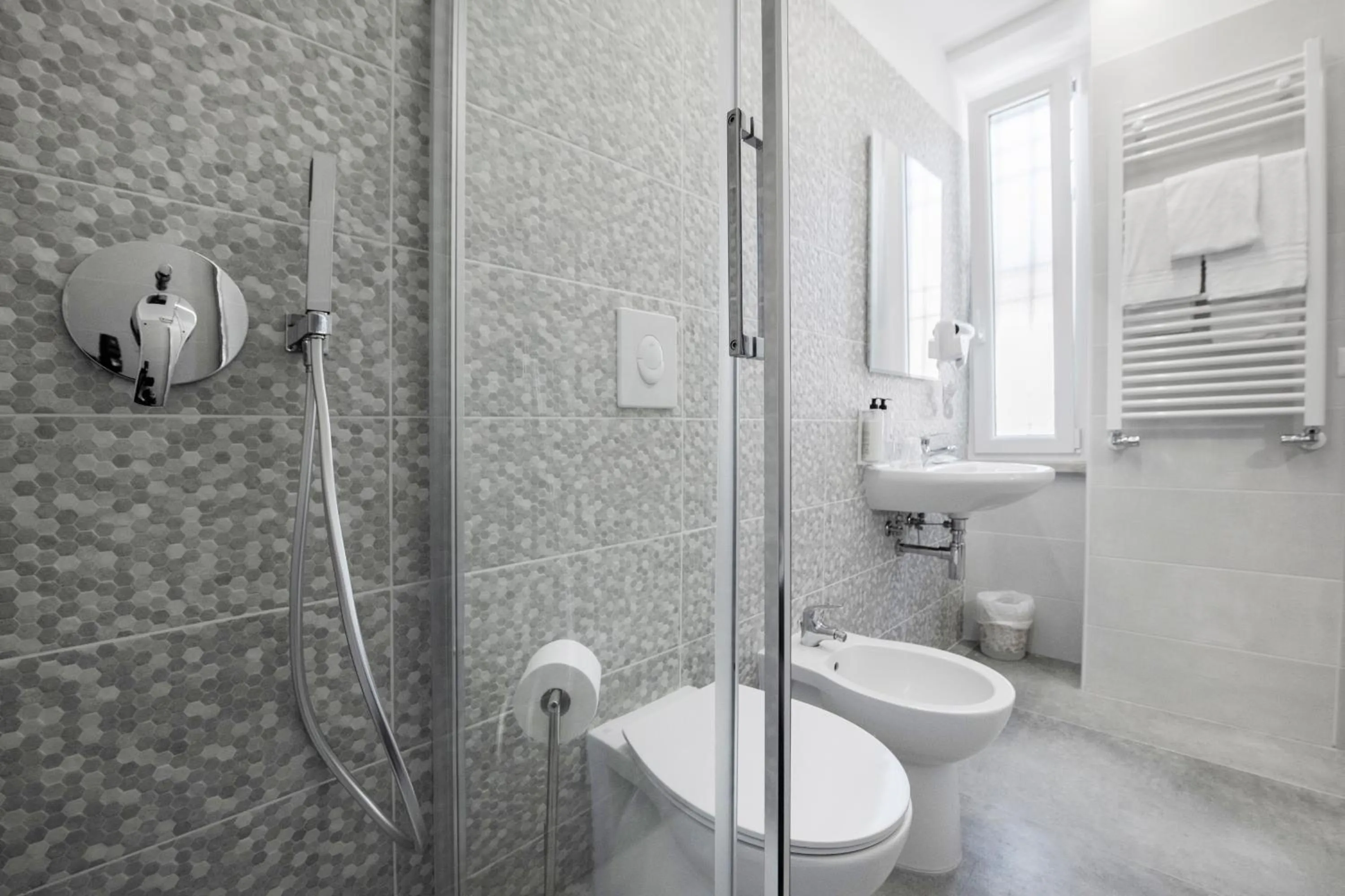 Bathroom in Gu Hotel