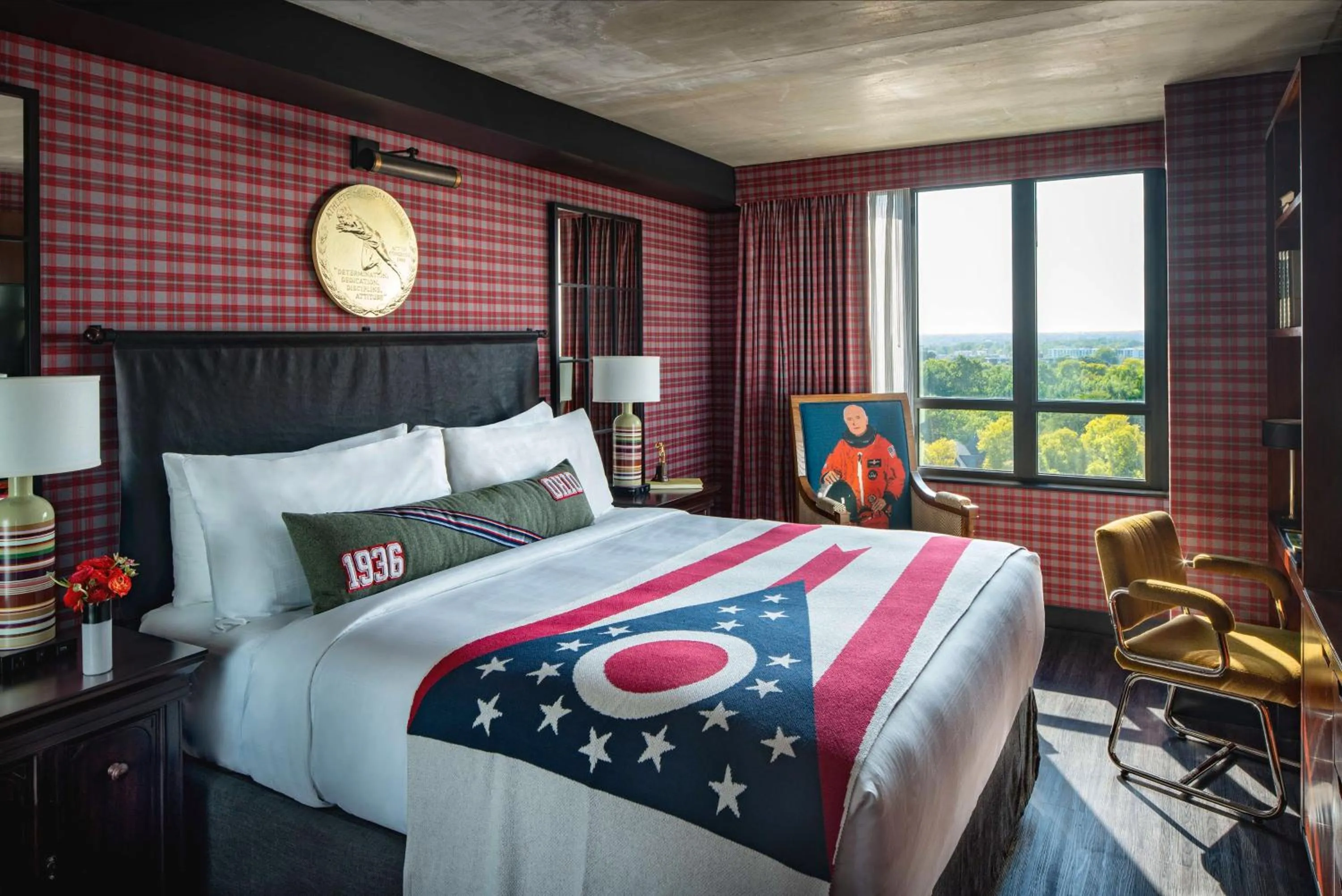 Bed in Graduate by Hilton Columbus