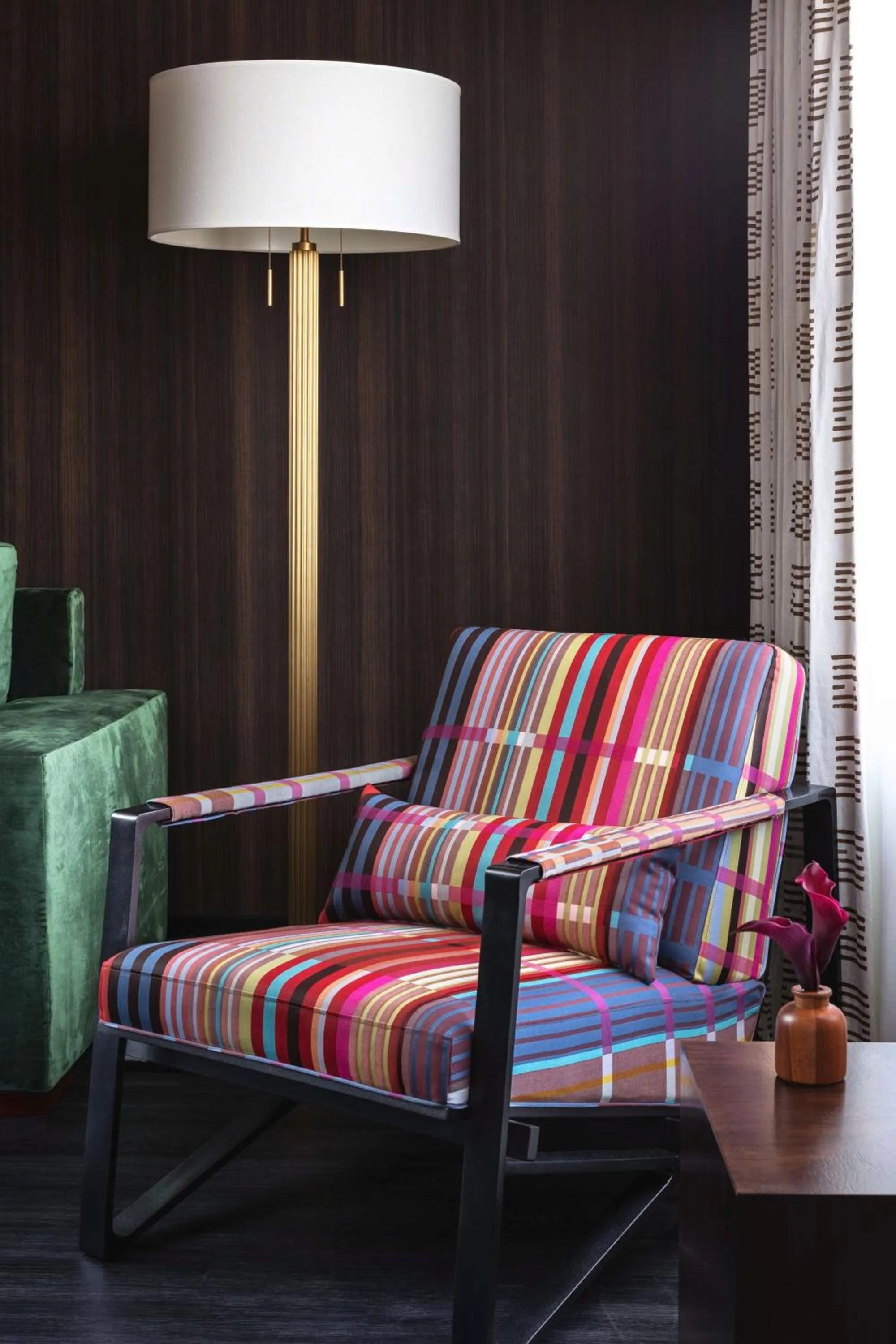 Living room in Graduate by Hilton Columbus