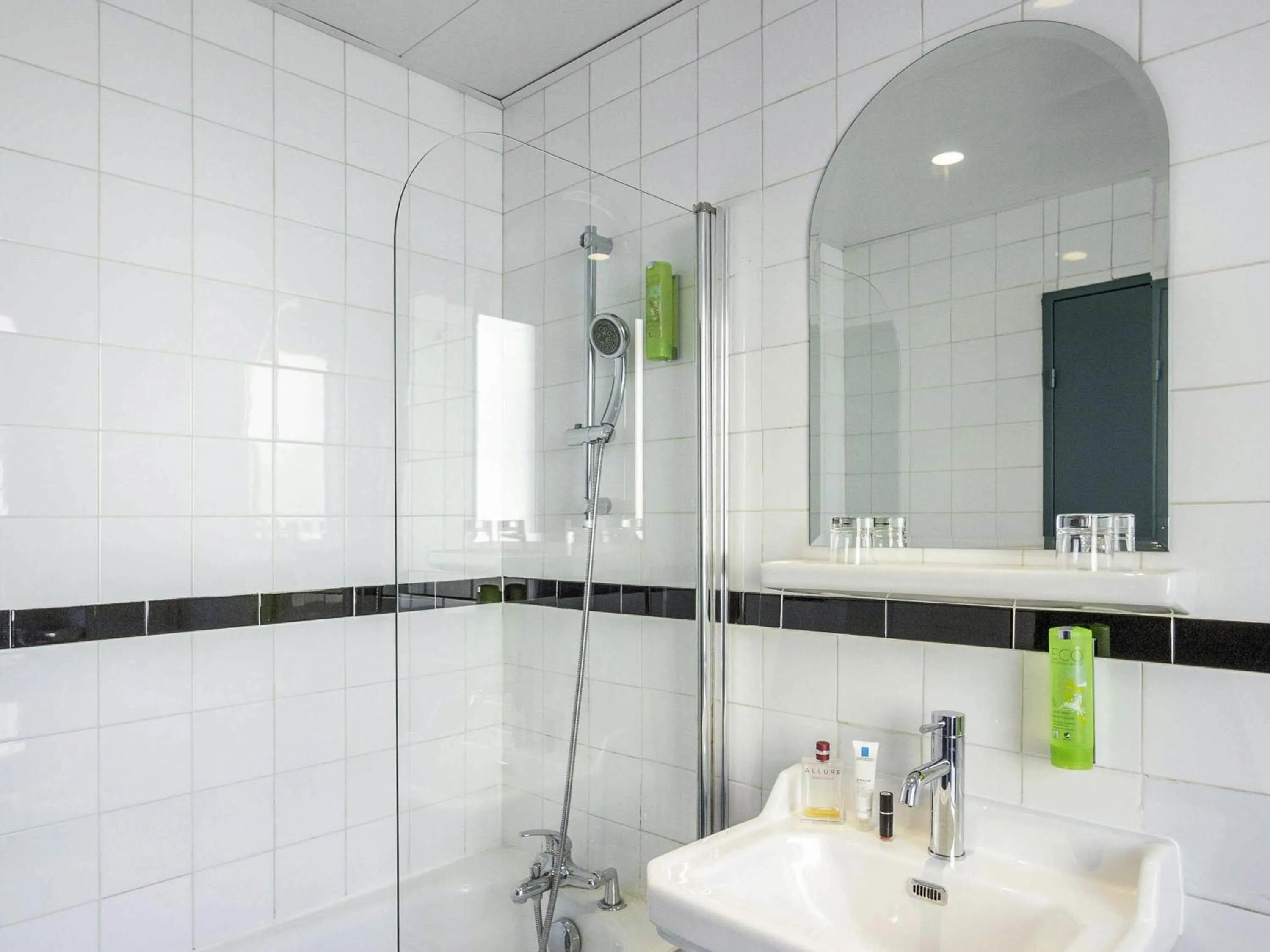 Bedroom in greet Marseille Centre Saint Charles