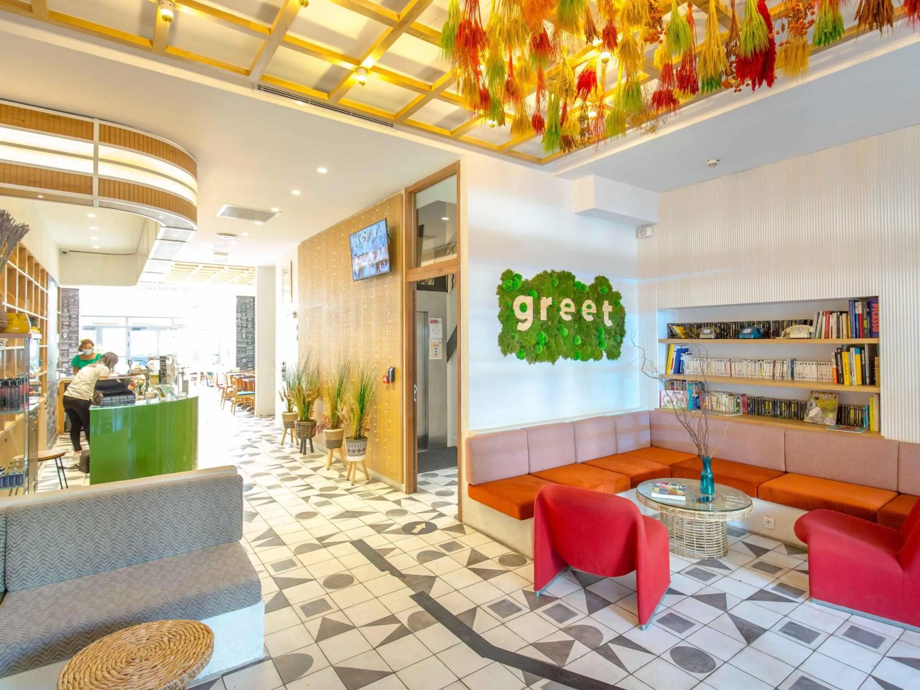 Other in greet Marseille Centre Saint Charles