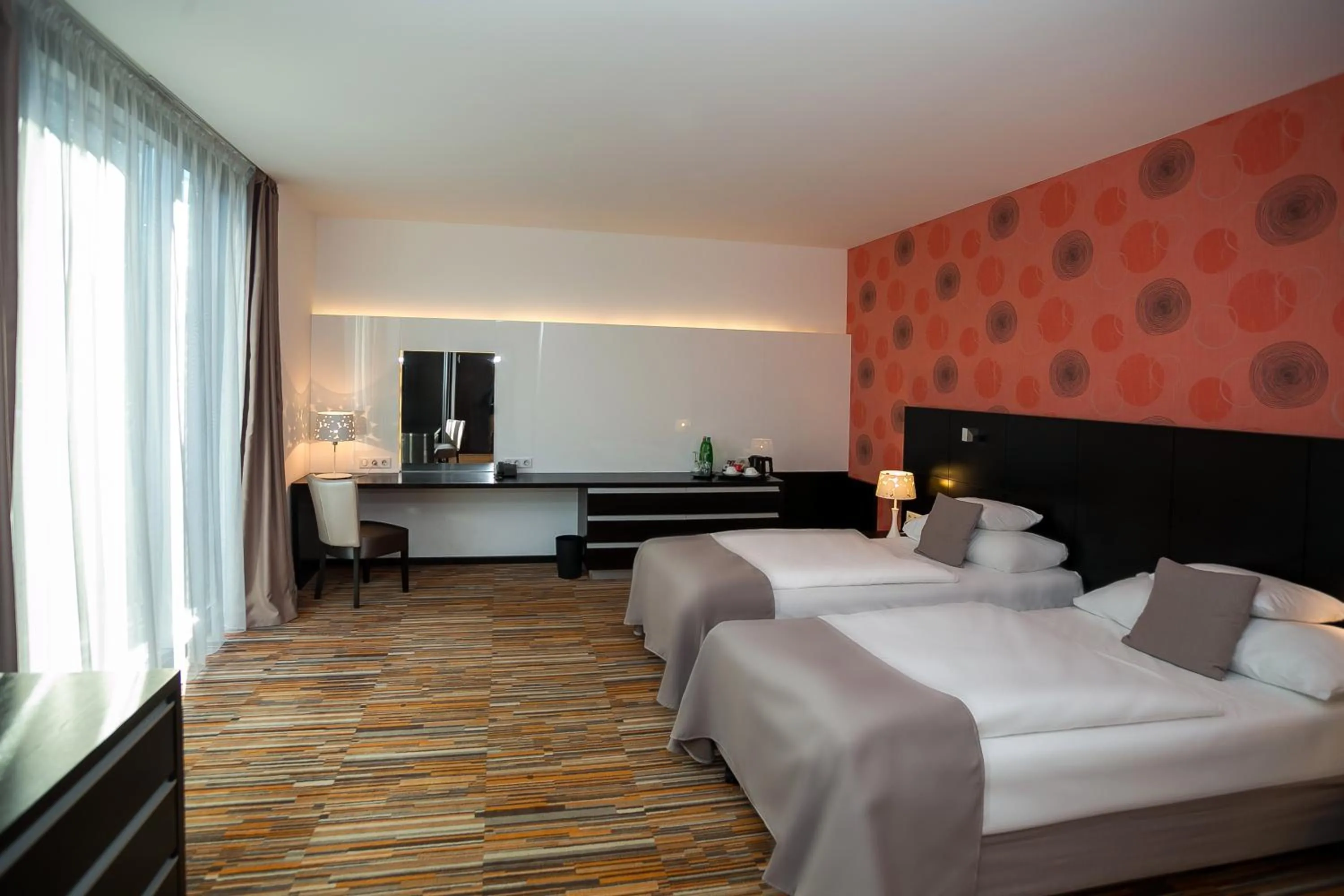 TV and multimedia, Bed in Art Hotel Szeged