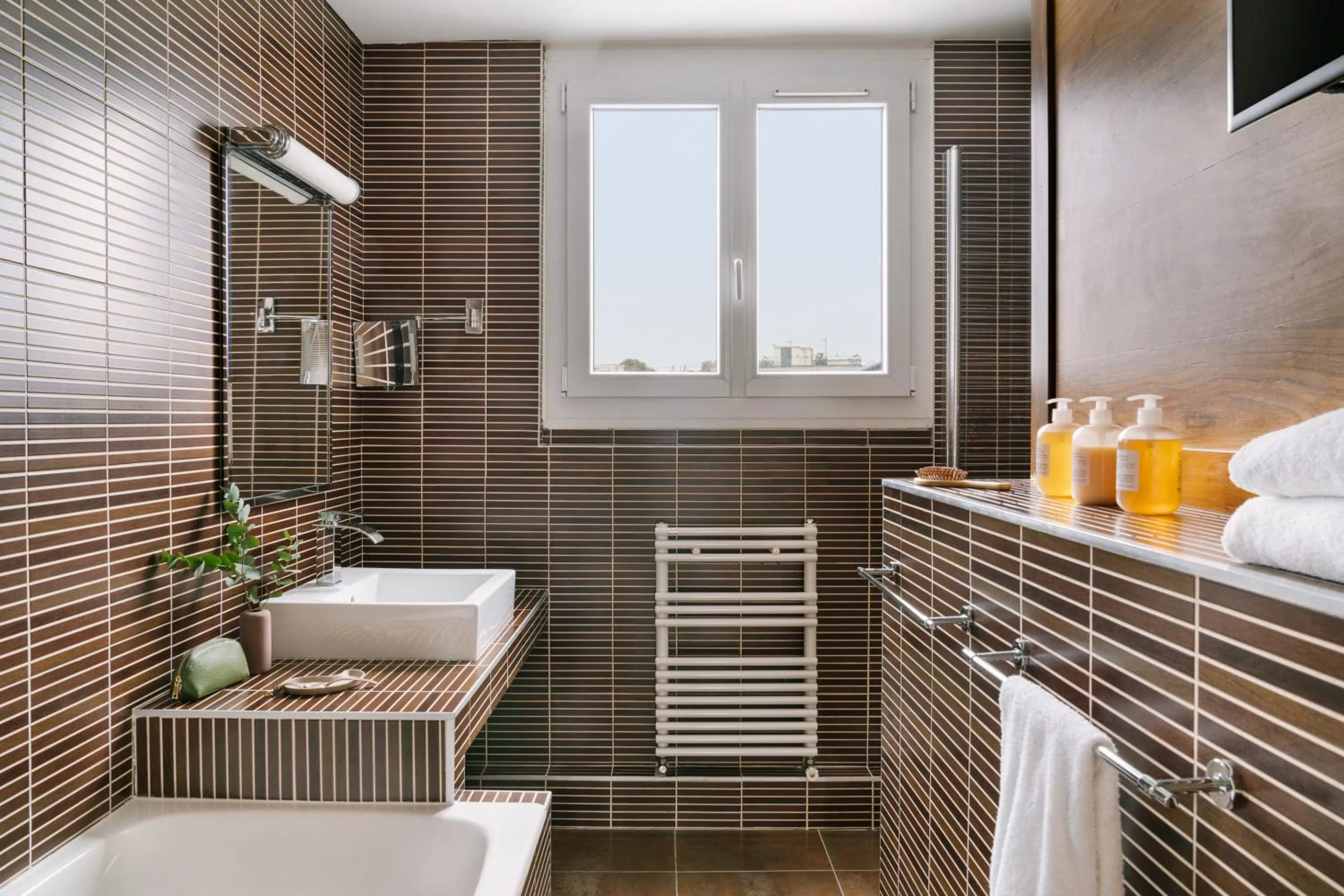 Bathroom in Hôtel Atala Champs Elysees