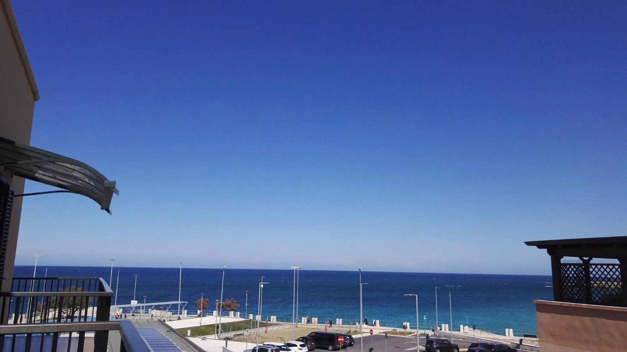 Sea view in GALLERY ART - Sea View