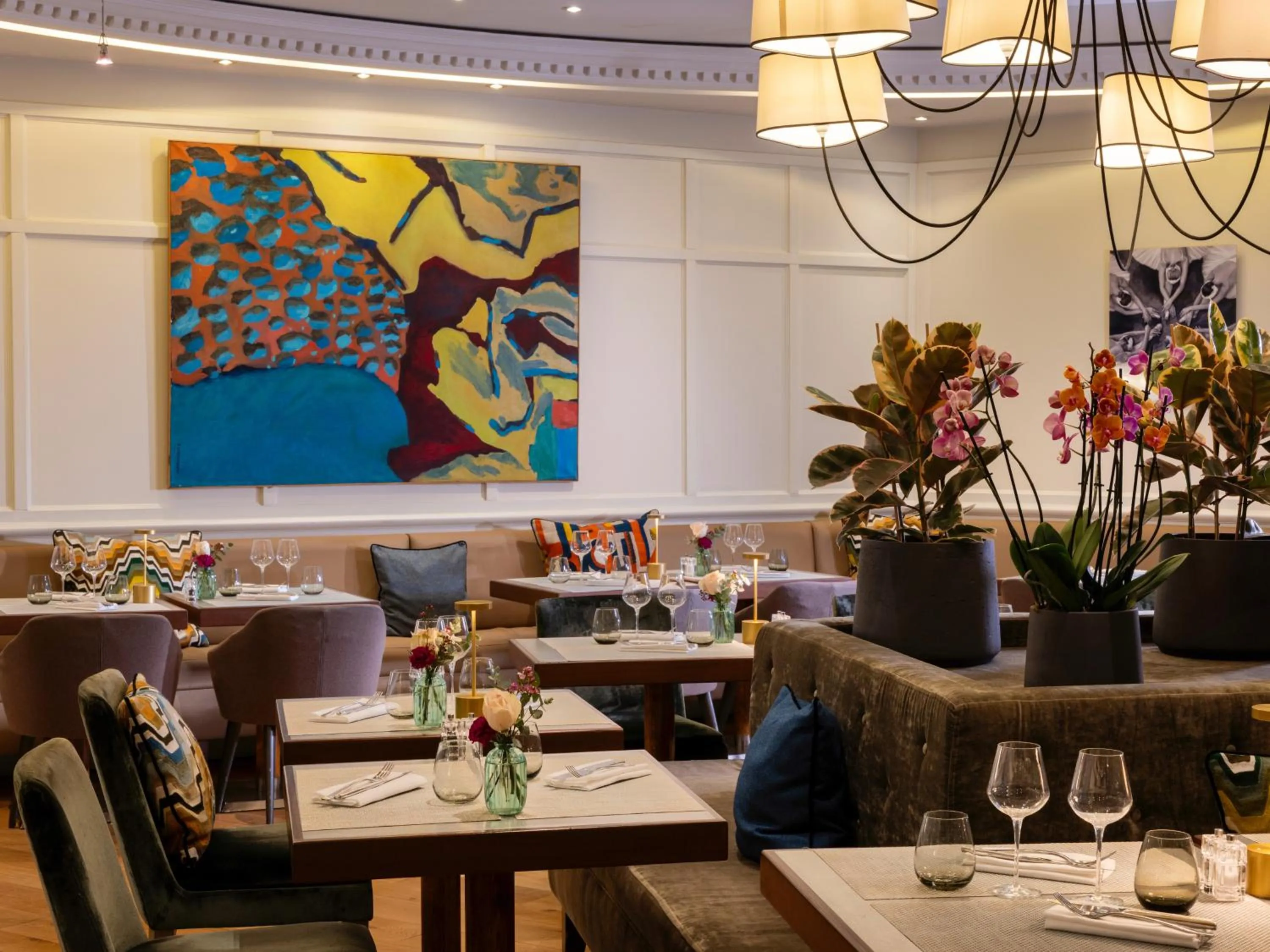 Restaurant/places to eat in Edouard 7 Paris Opéra