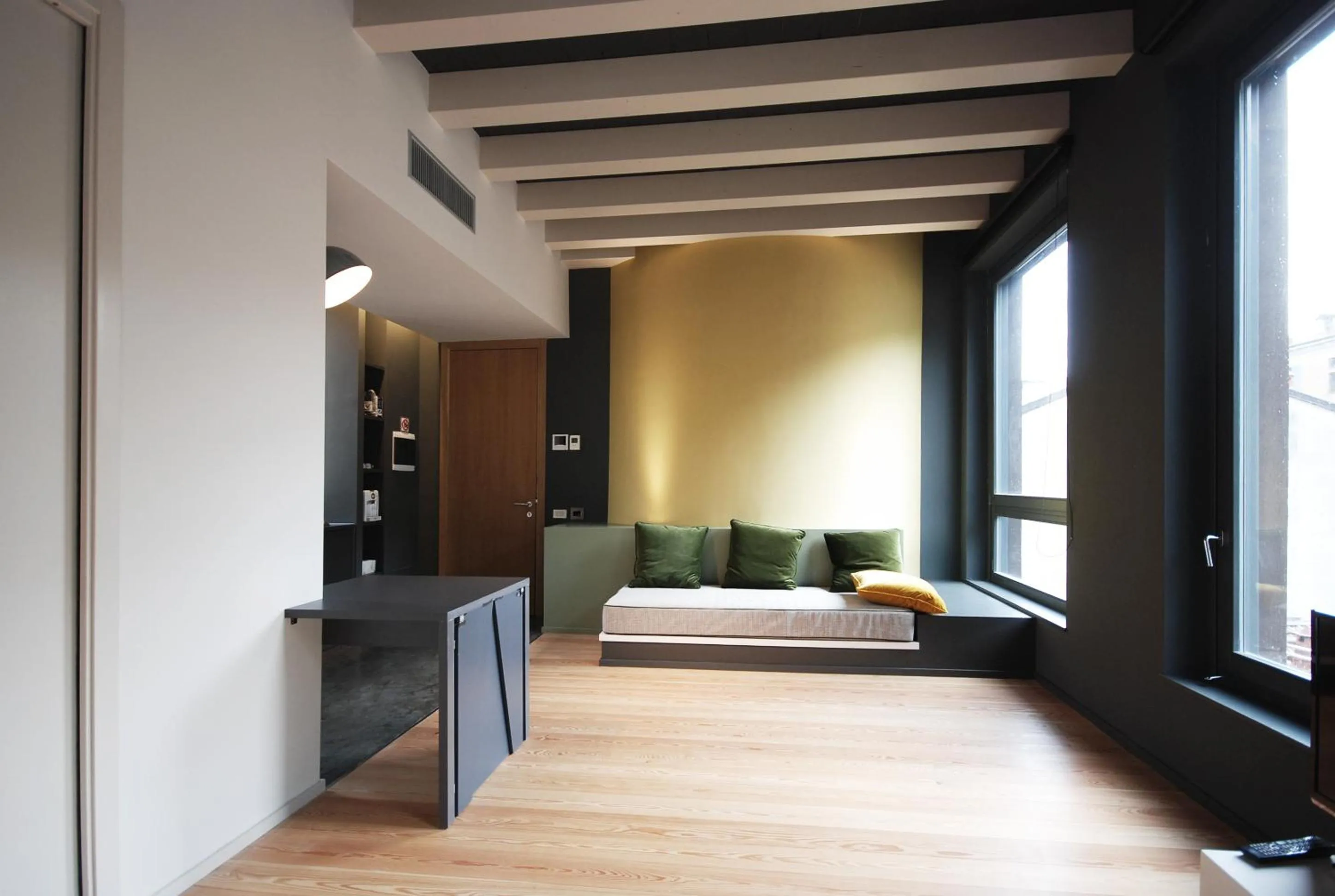 Seating area, Bed in Concoct Milano