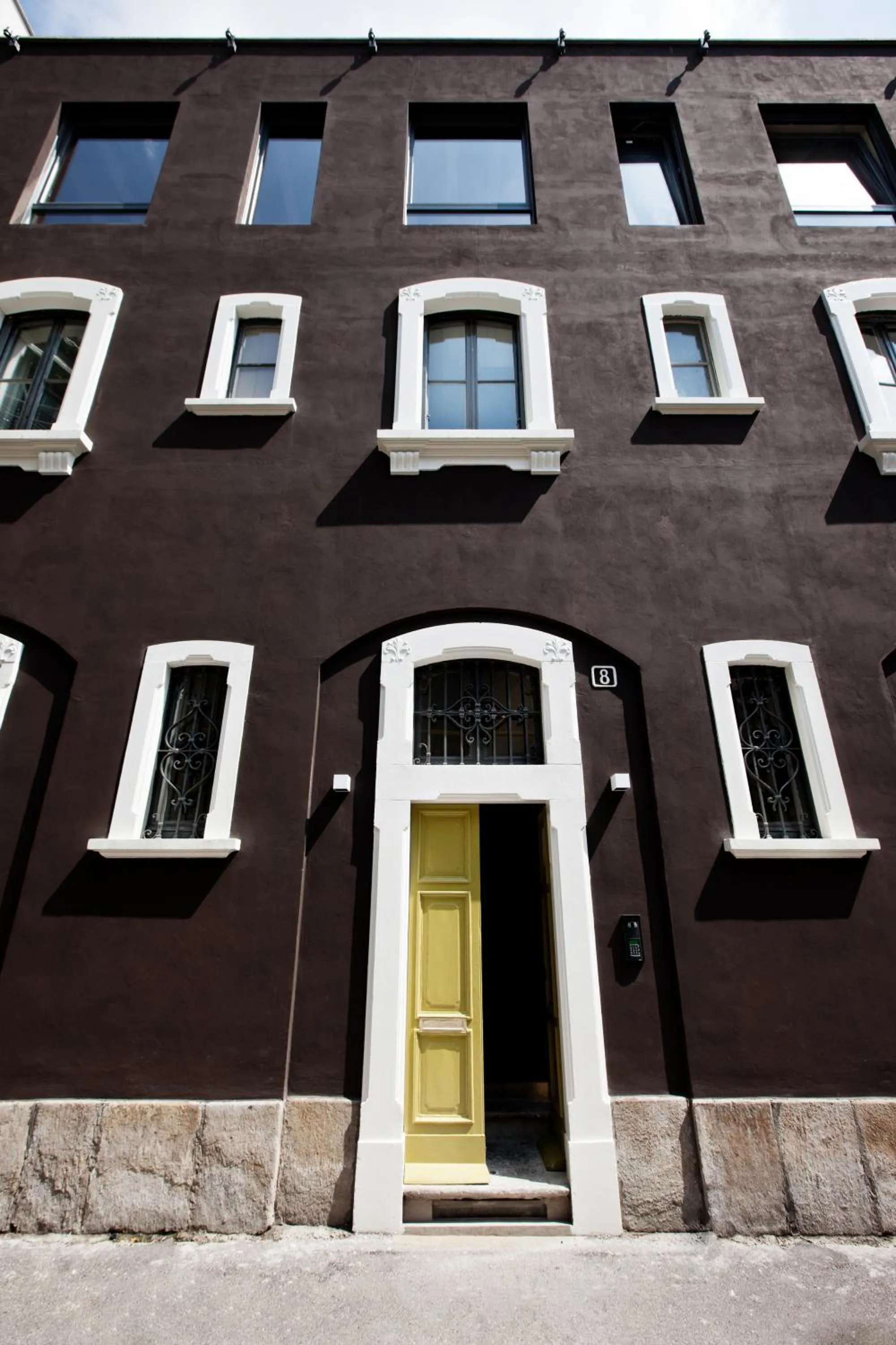 Facade/entrance in Concoct Milano