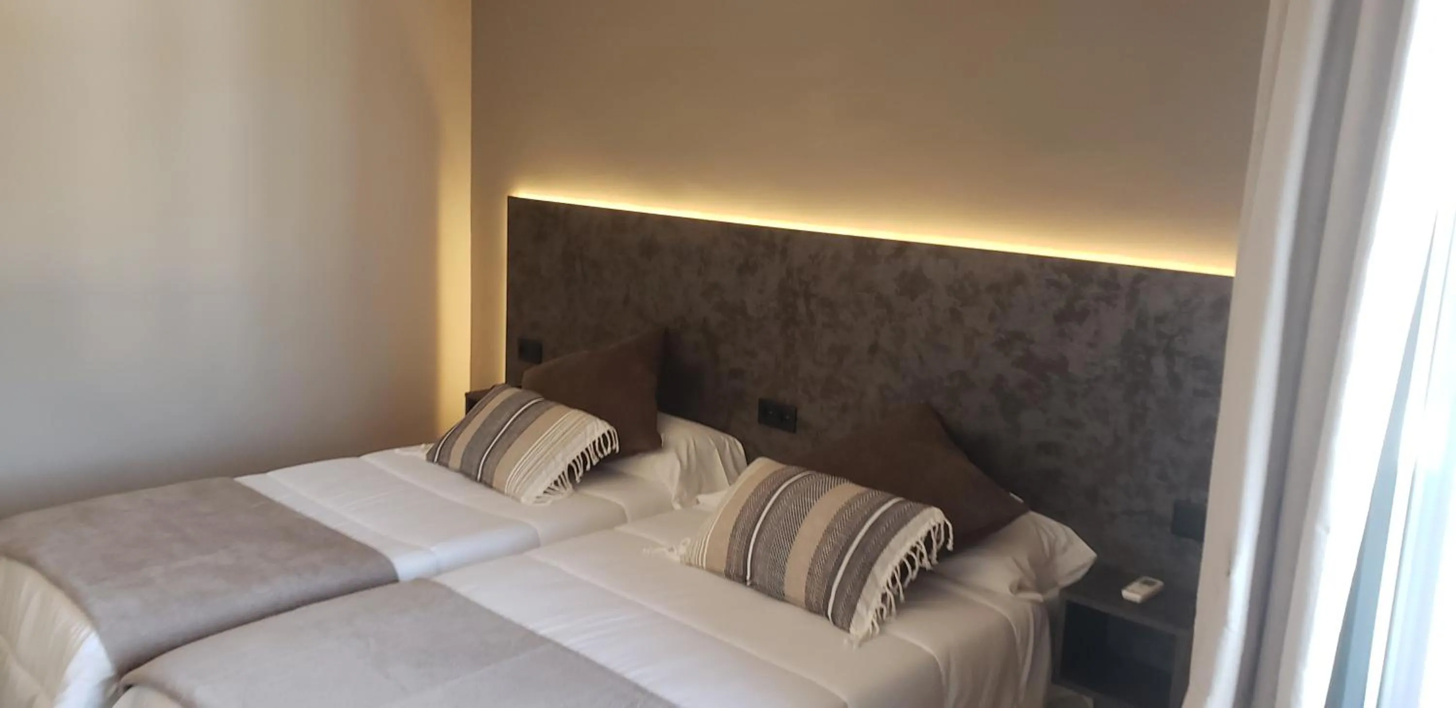 Bed in Hotel Balfagón