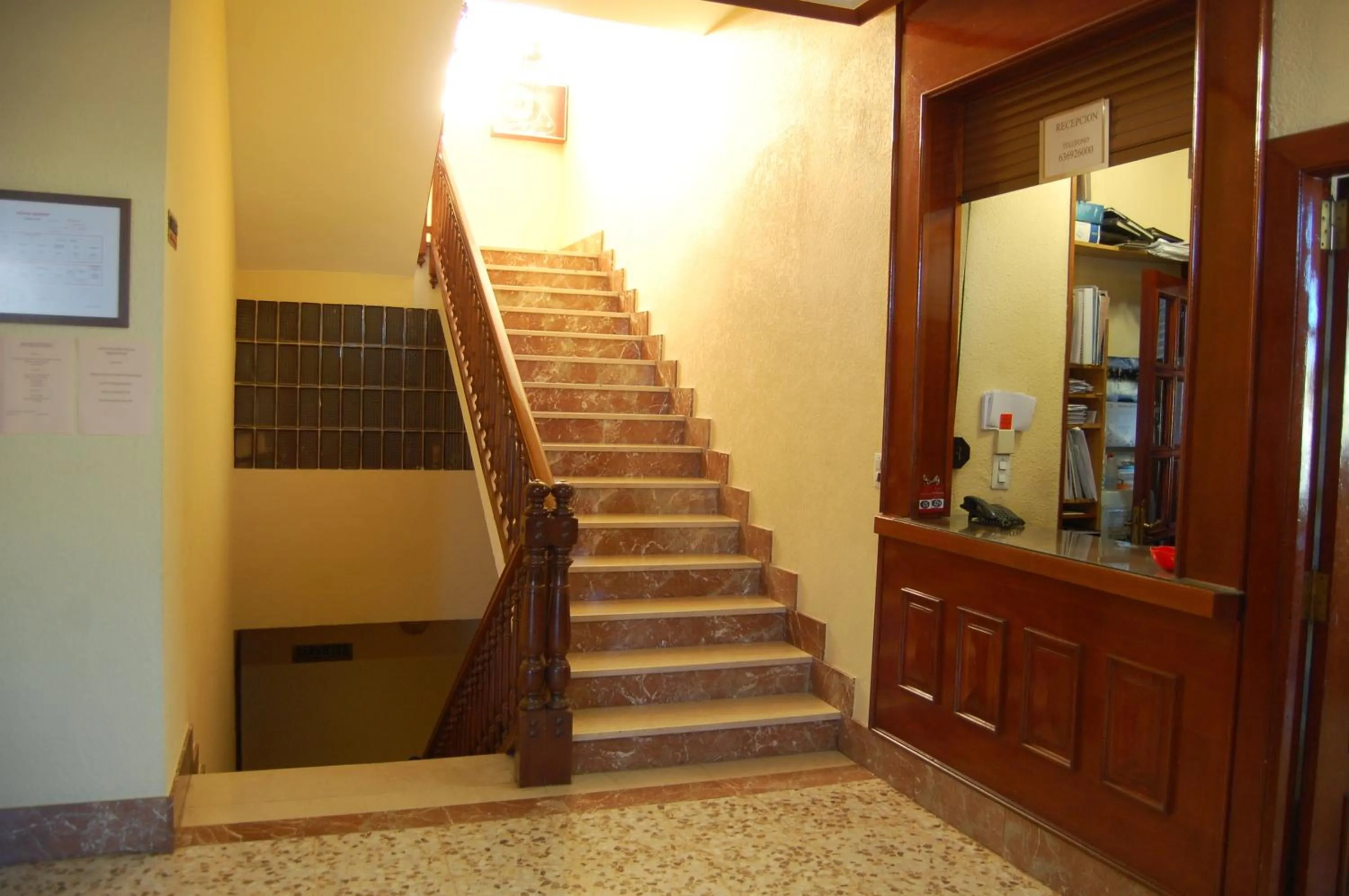 Lobby or reception in Hotel Balfagón