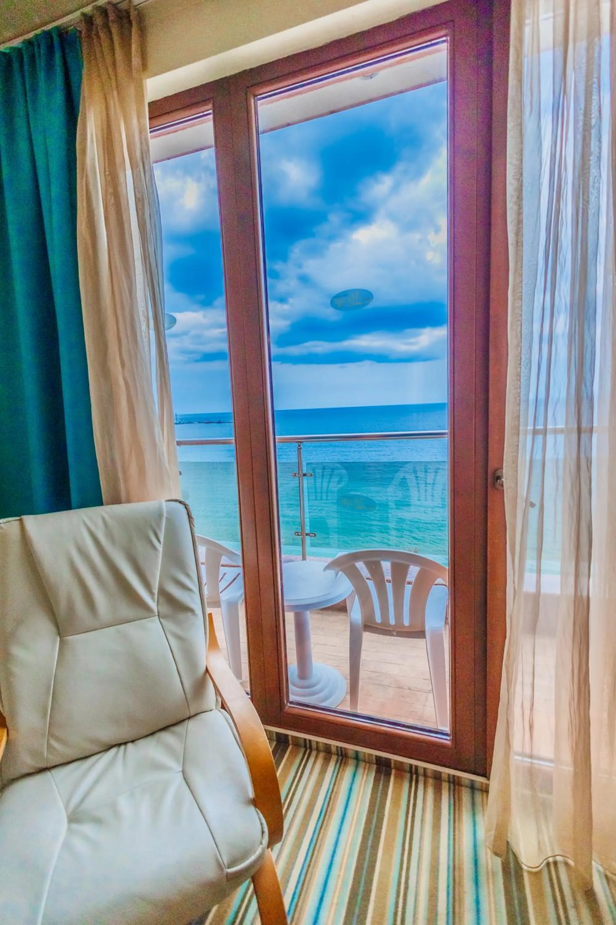 Balcony/Terrace in Mirage Hotel