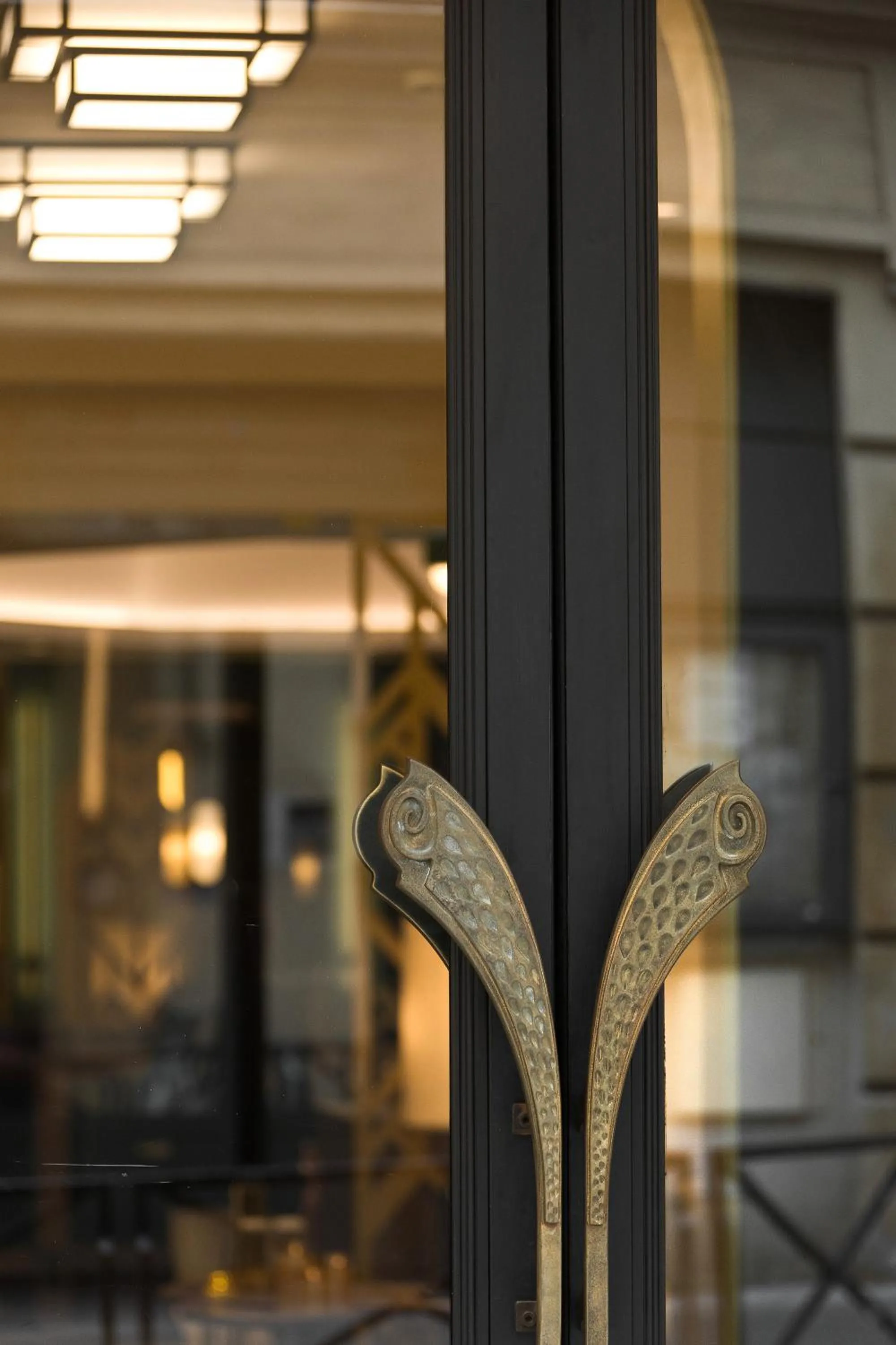 Facade/entrance in Hôtel Artemisia Montmartre