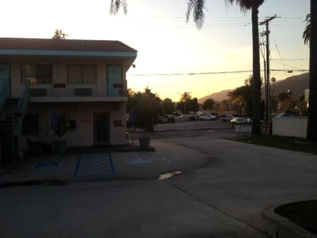 Other in All 8 Motel