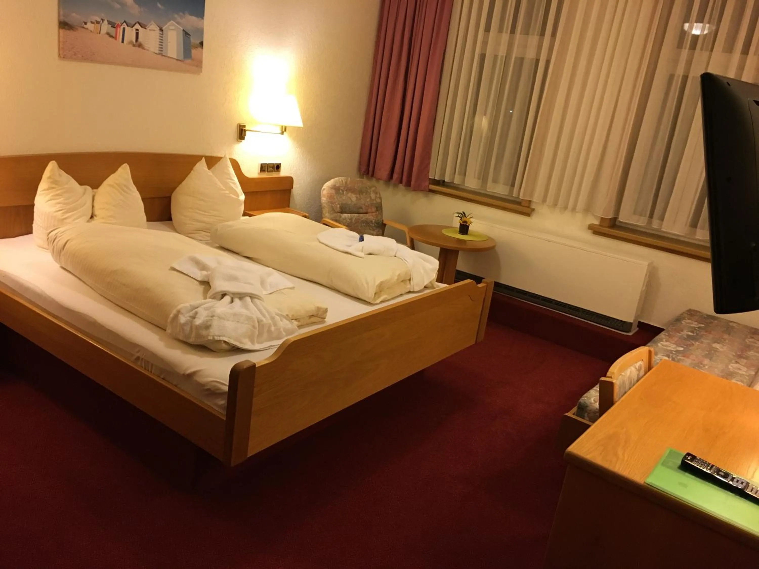 TV and multimedia, Bed in Hotel & Restaurant Druidenstein