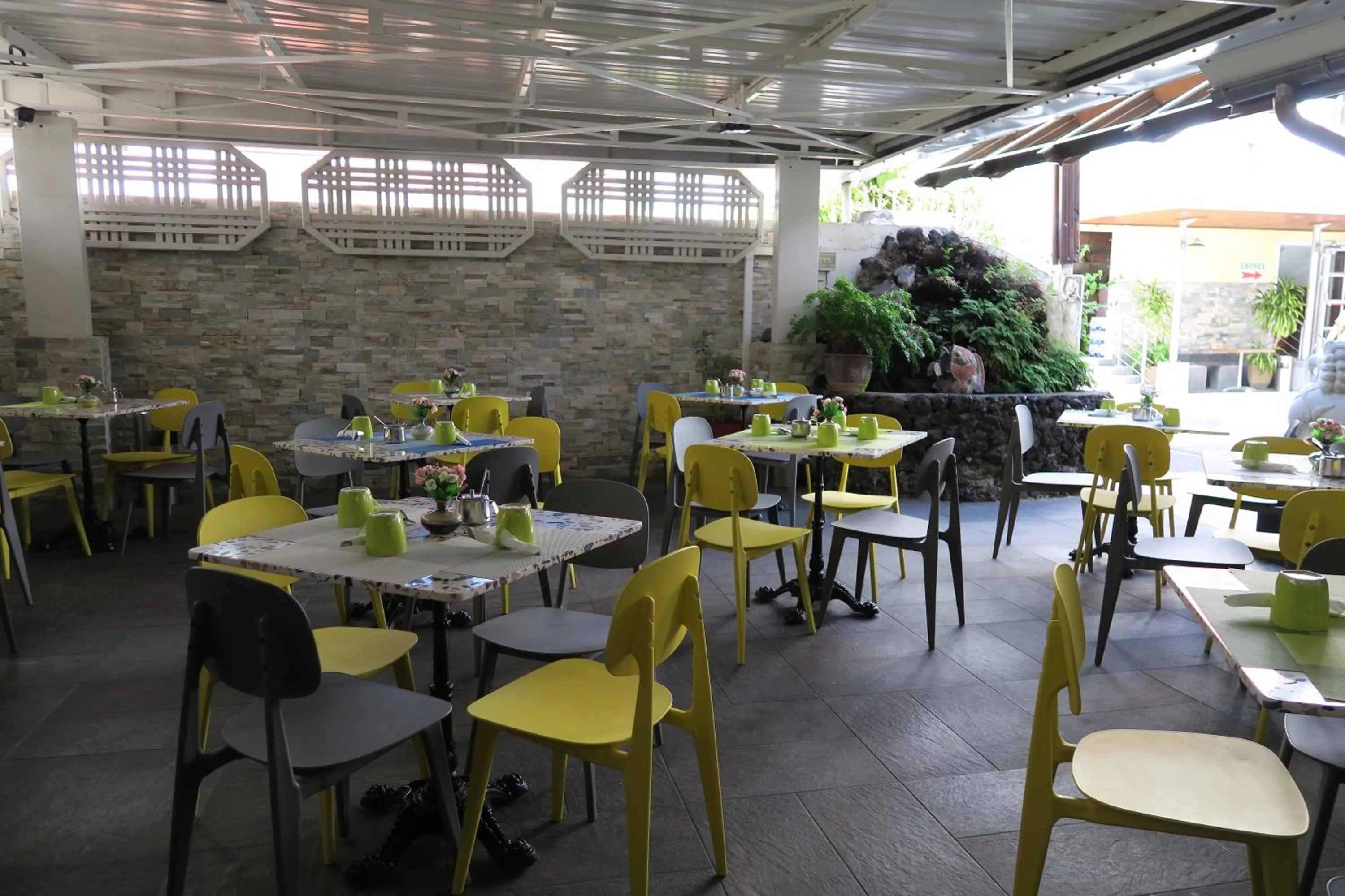 Breakfast in Central Hotel