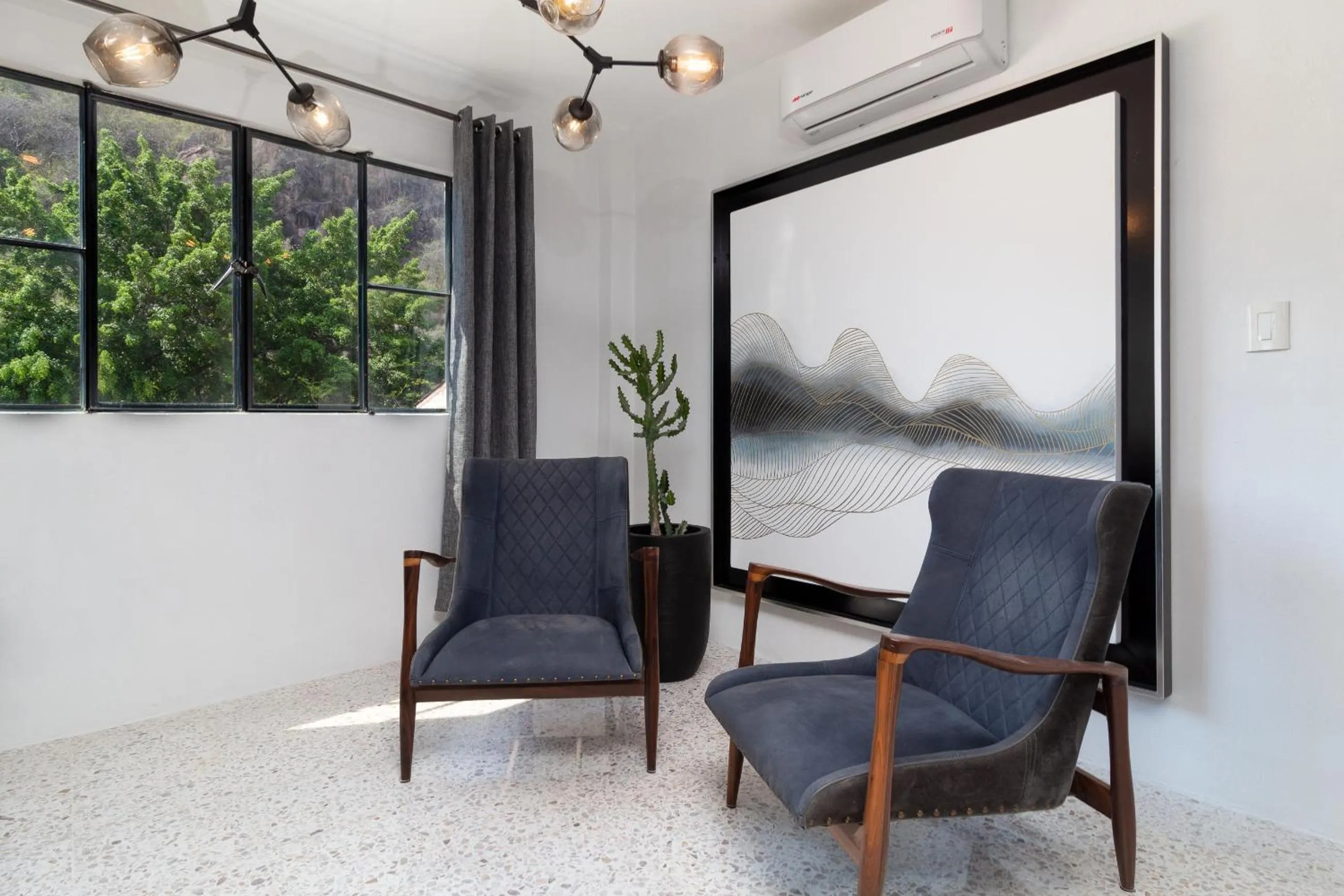 Seating area in Cuale