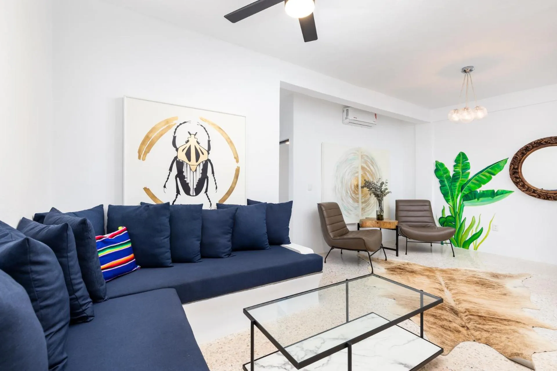 Seating area in Cuale