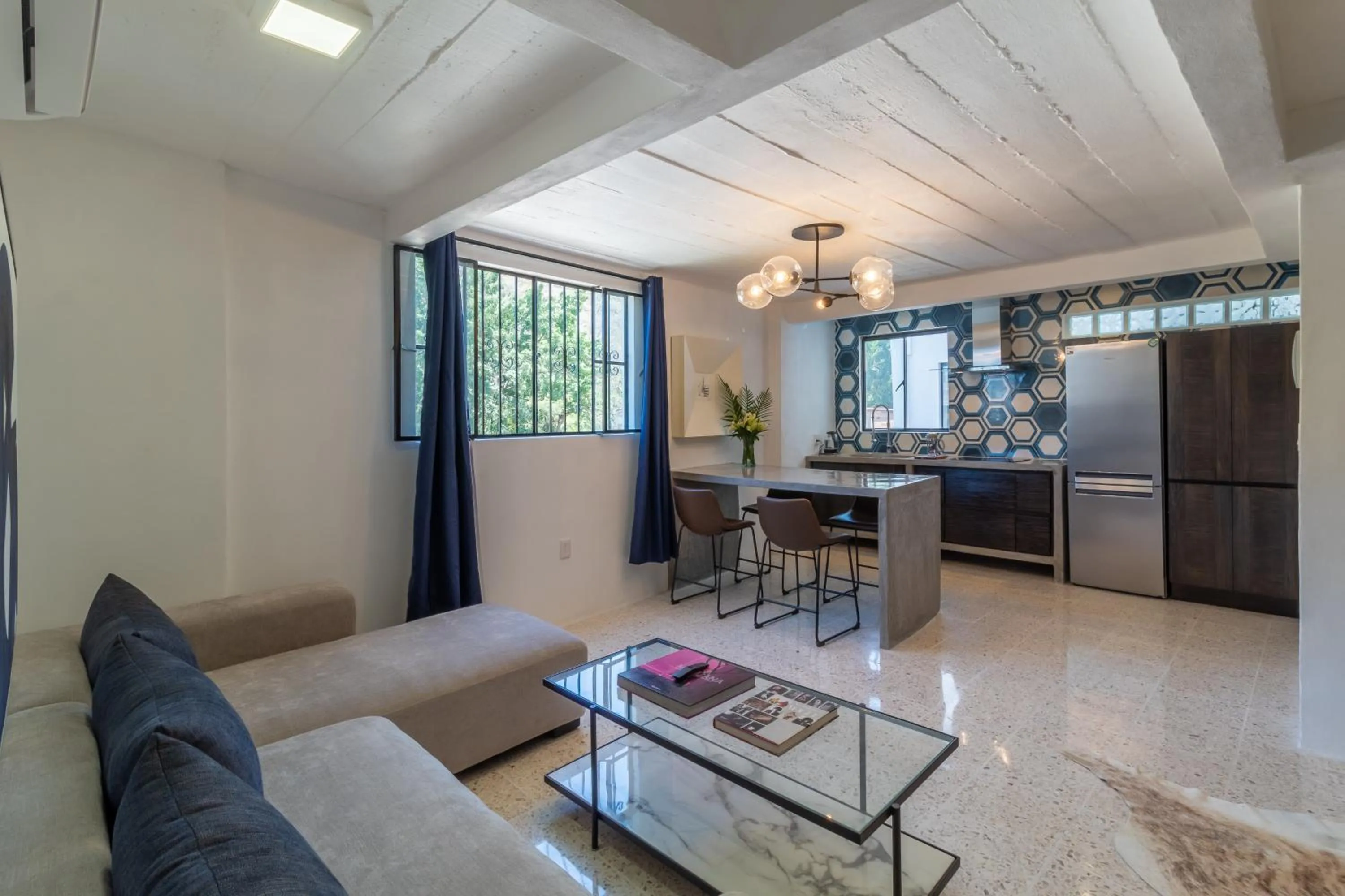 Seating area in Cuale