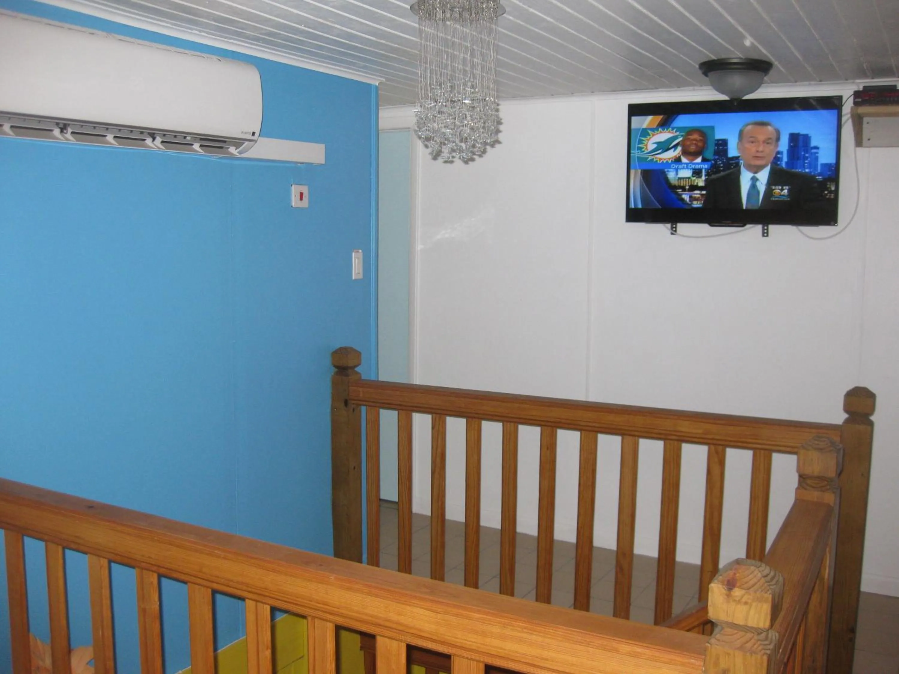 TV and multimedia in Sealofts On The Beach