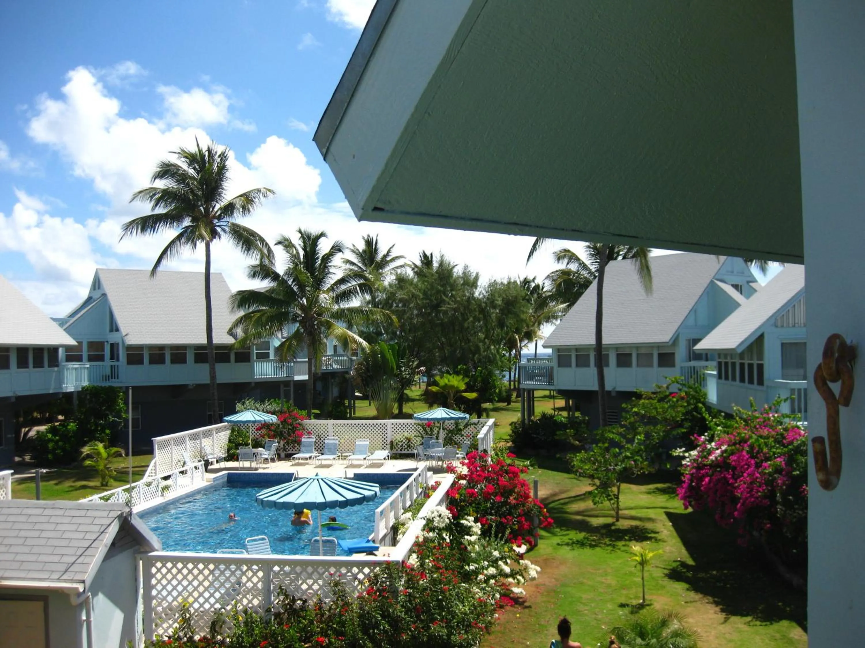Swimming pool in Sealofts On The Beach