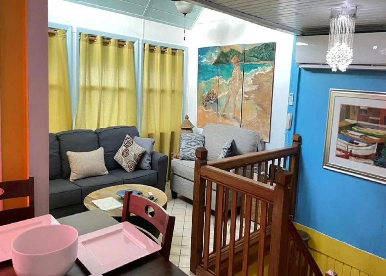 Living room in Sealofts On The Beach