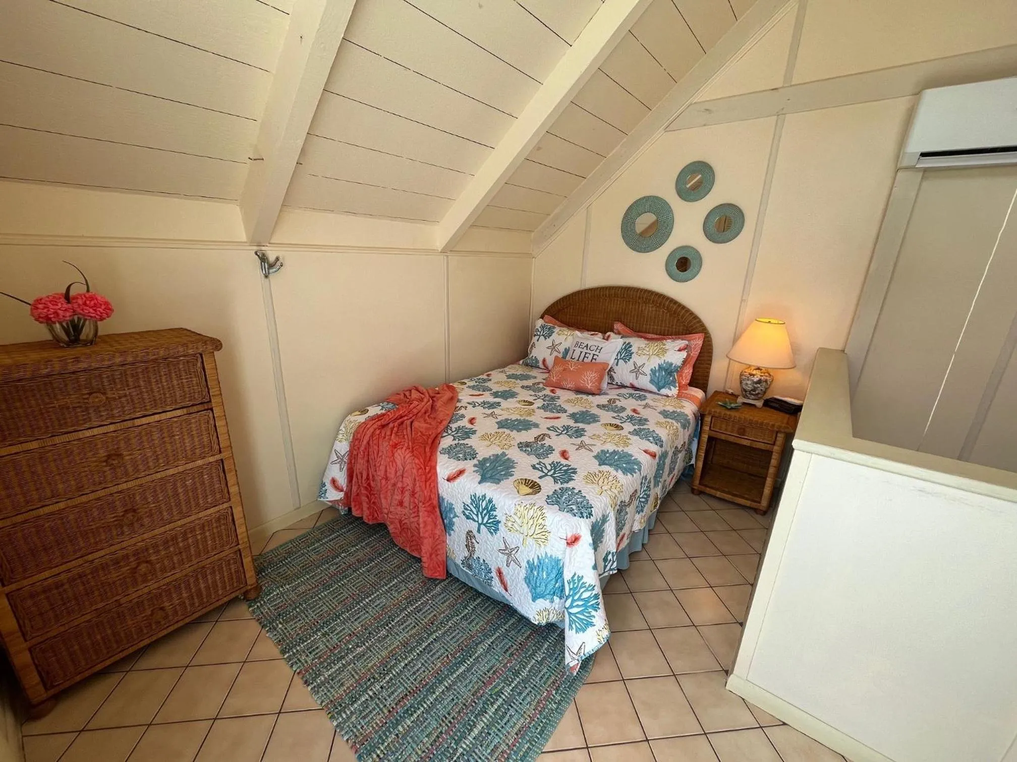 Bed in Sealofts On The Beach