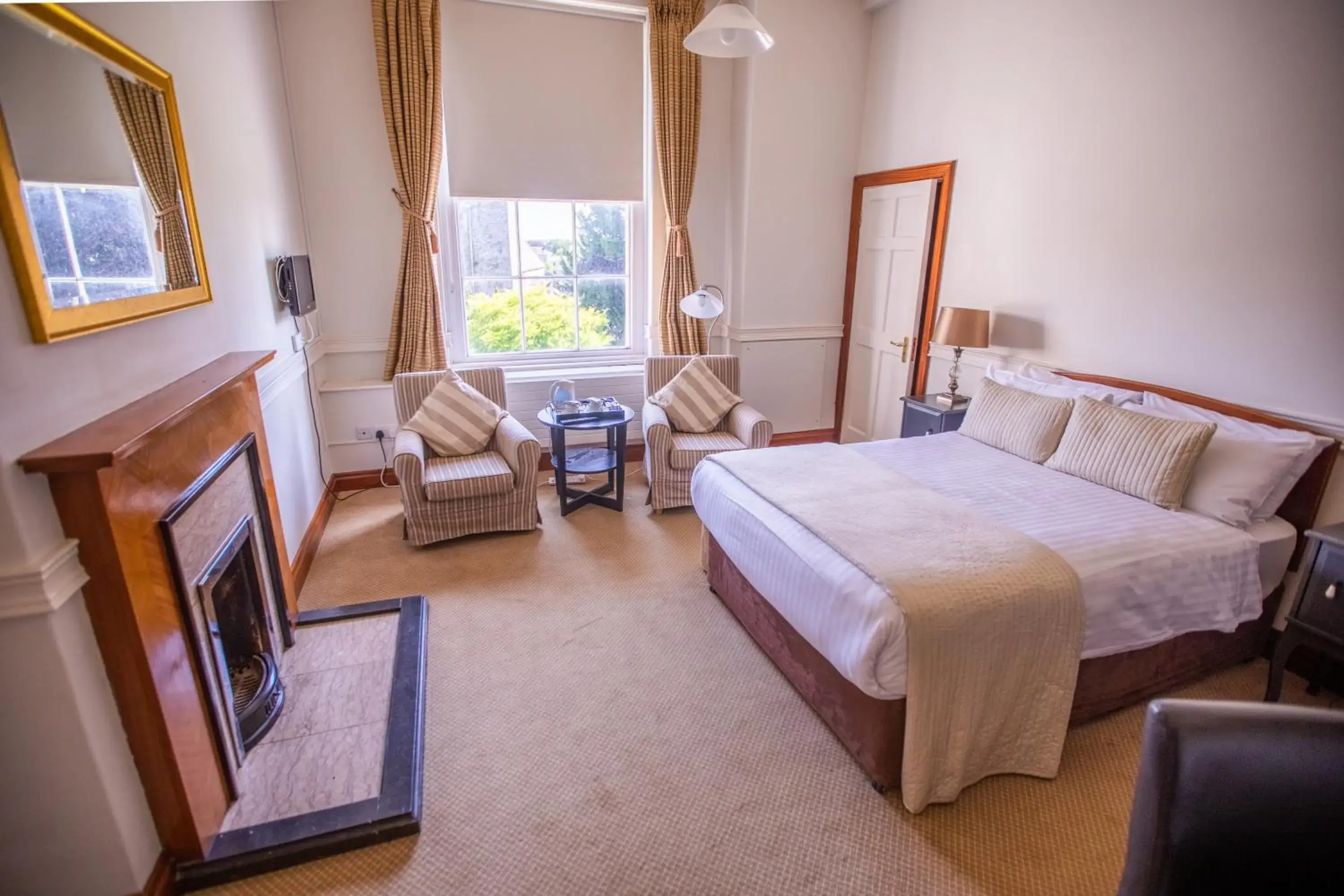 Classic Double Room - single occupancy in Maynooth College Hospitality Classic Double Room - single occupancy in Maynooth College Hospitality