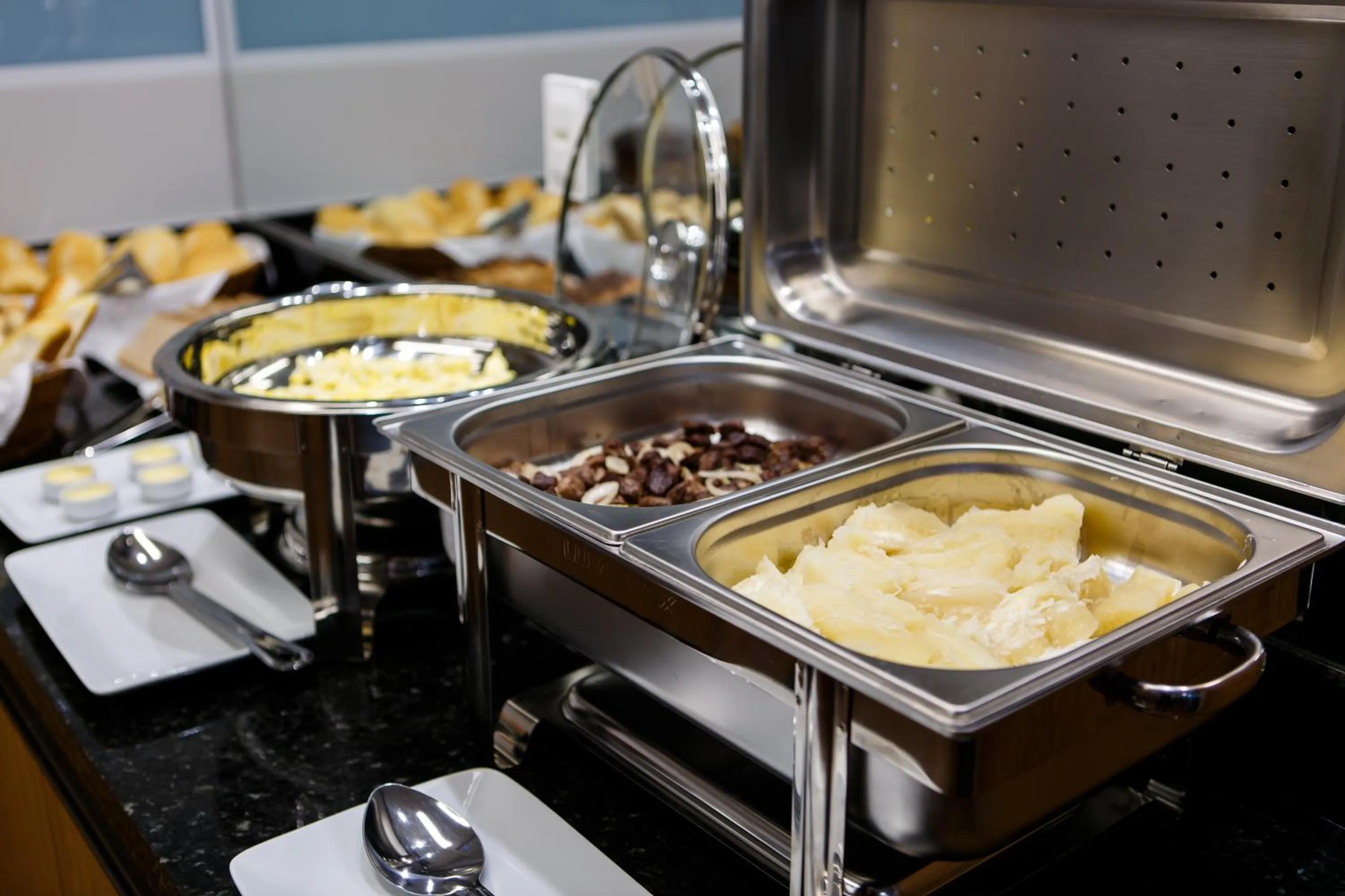 Breakfast in Dr. Marinho Apart Hotel