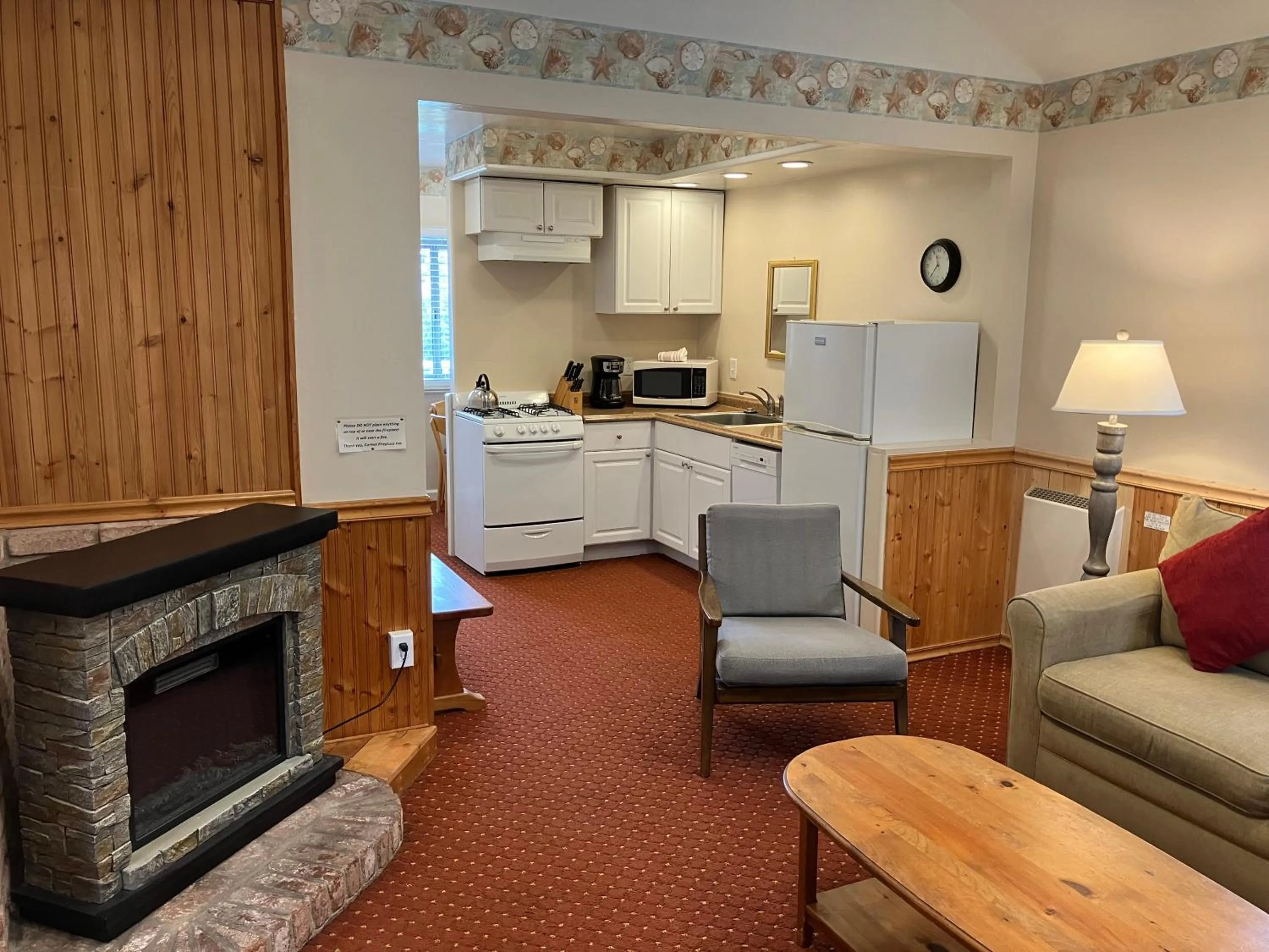 TV and multimedia in Briarwood Inn