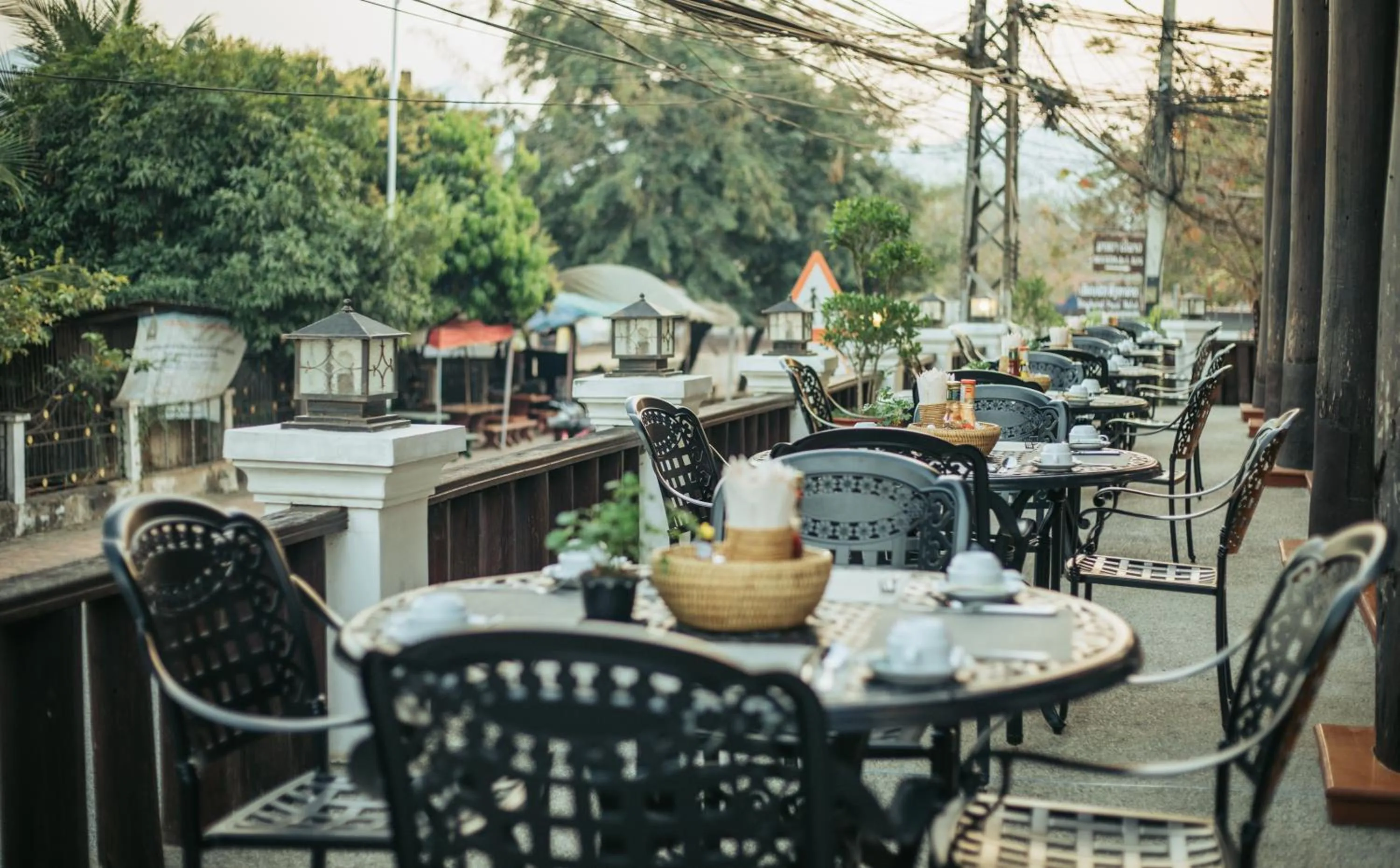 Restaurant/places to eat in Treasure Hotel Laos