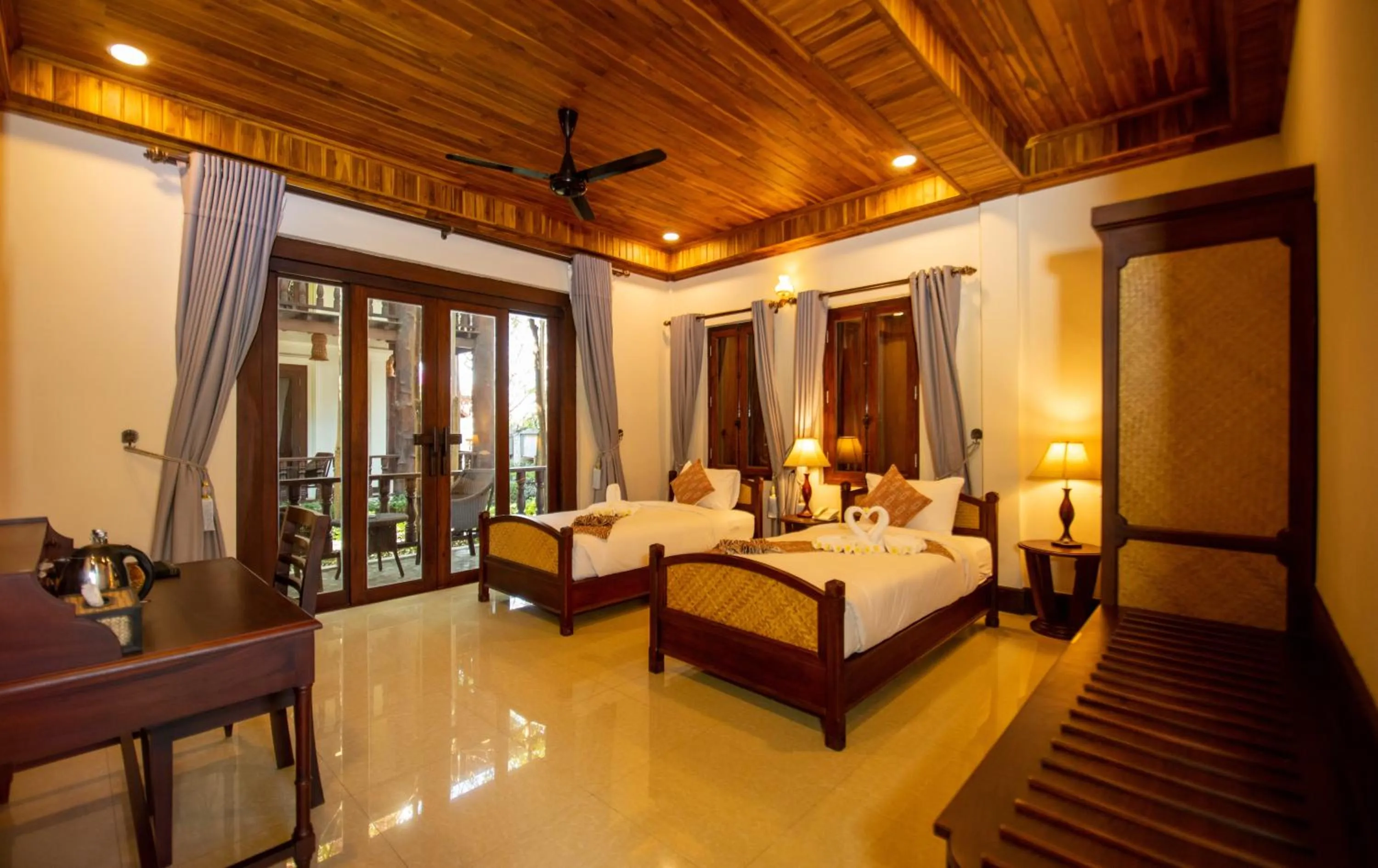 Bedroom, Bed in Treasure Hotel Laos