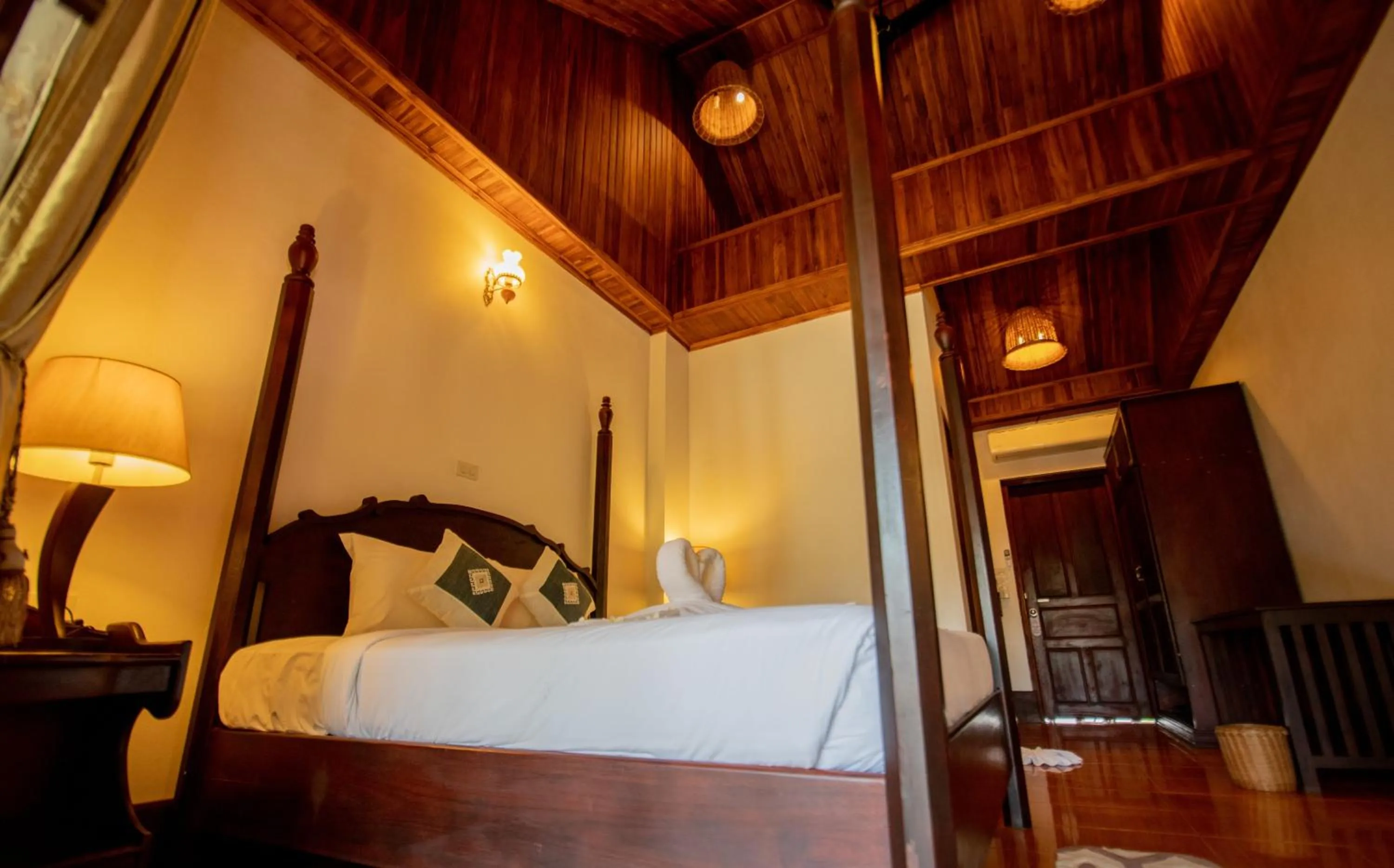 Bedroom, Bed in Treasure Hotel Laos