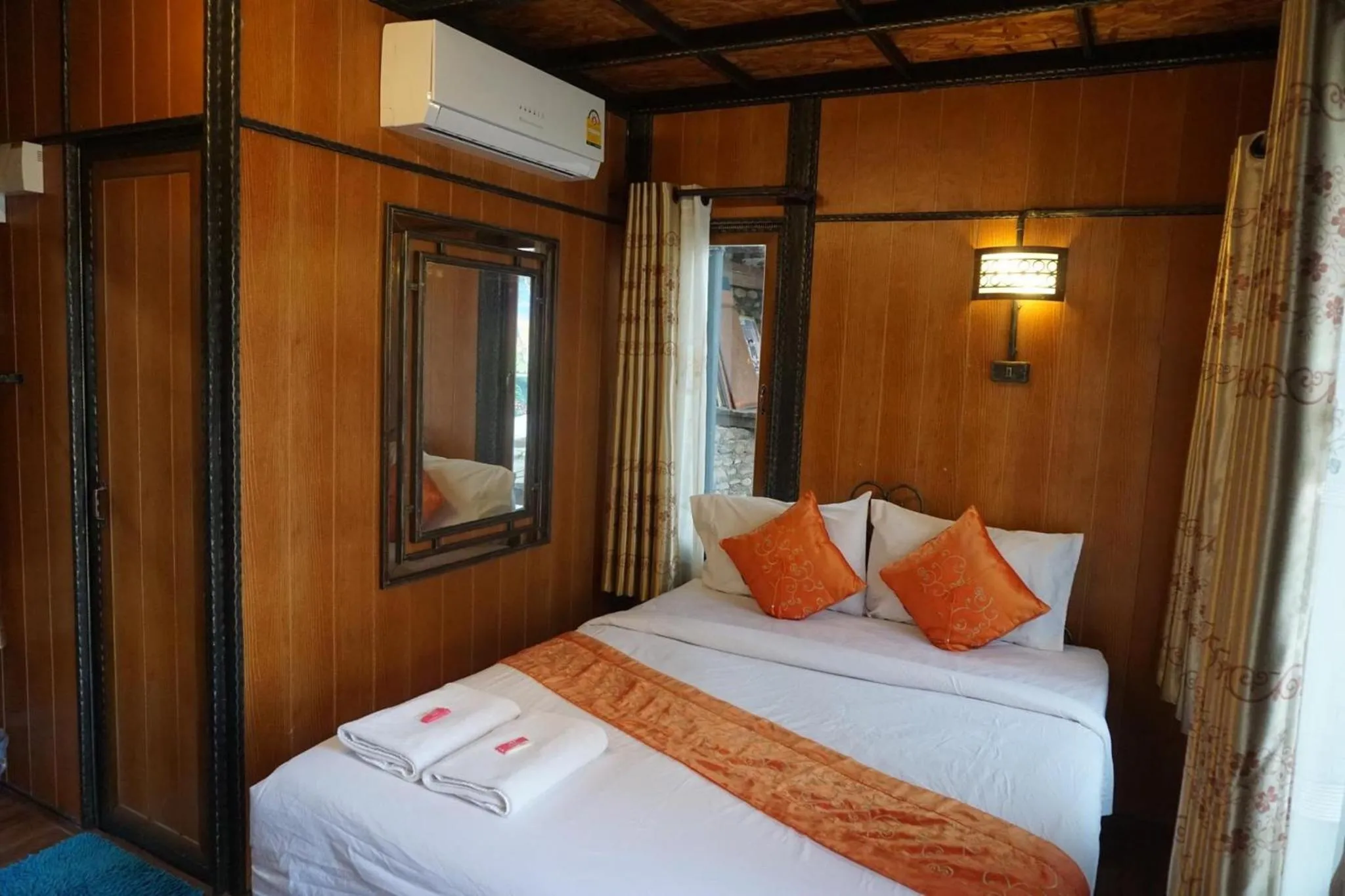 Bed in Mitaree Hotel 1