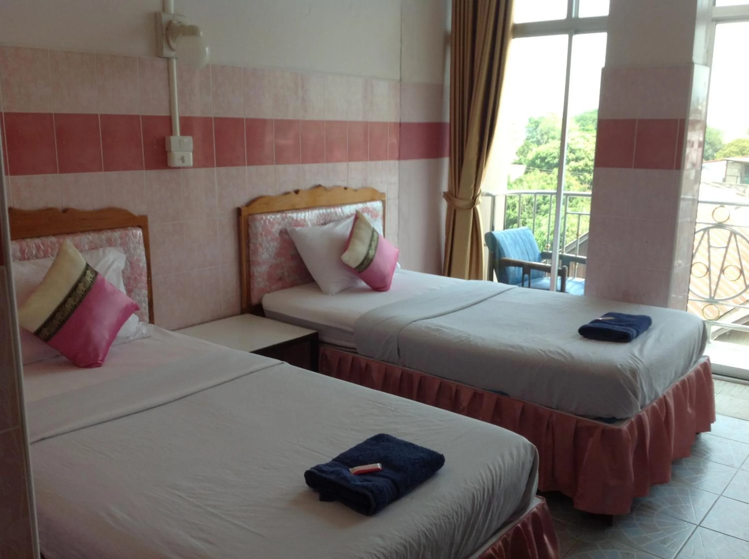 Bed in Mitaree Hotel 1