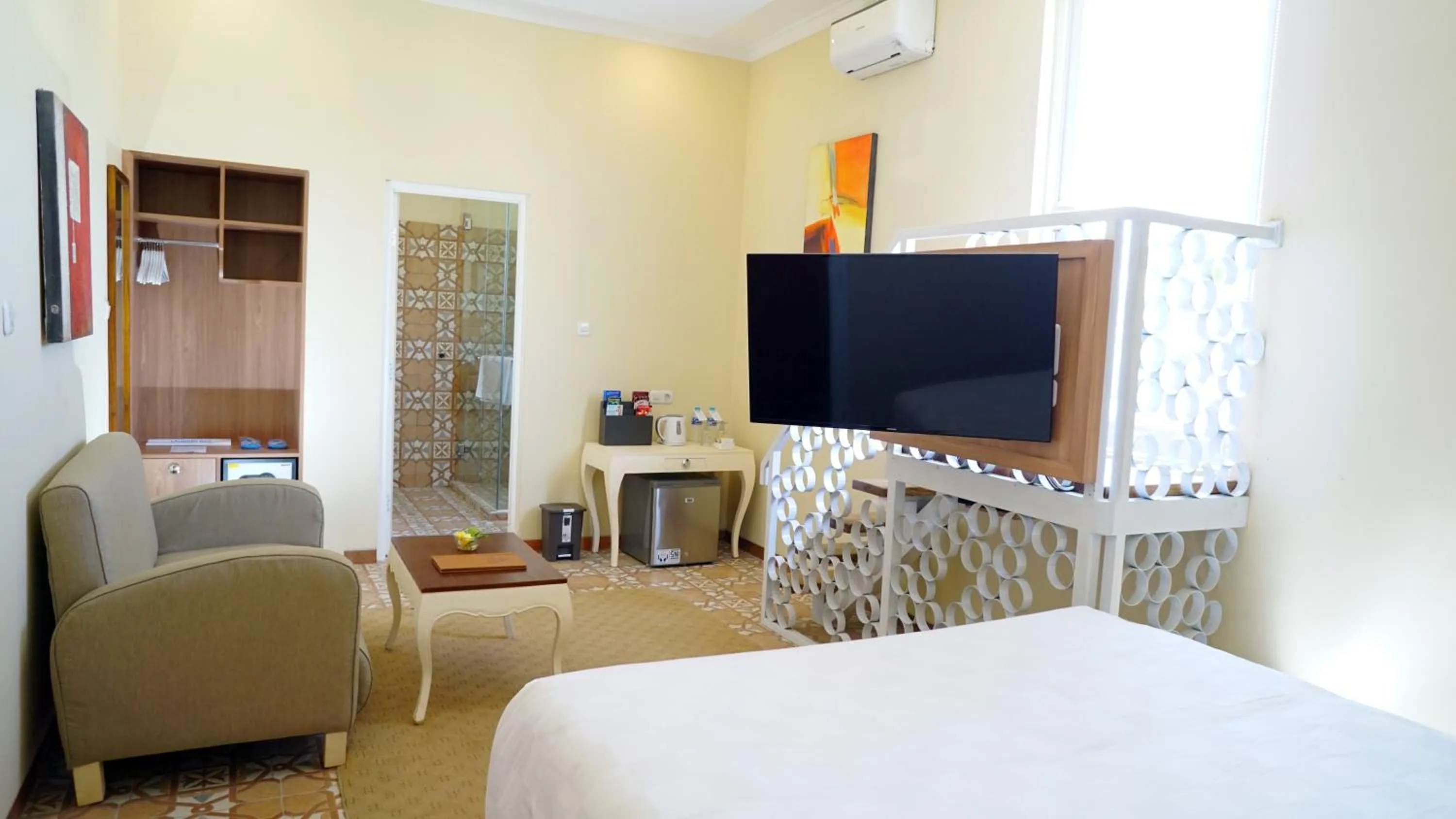 TV and multimedia in Ocean View Residence