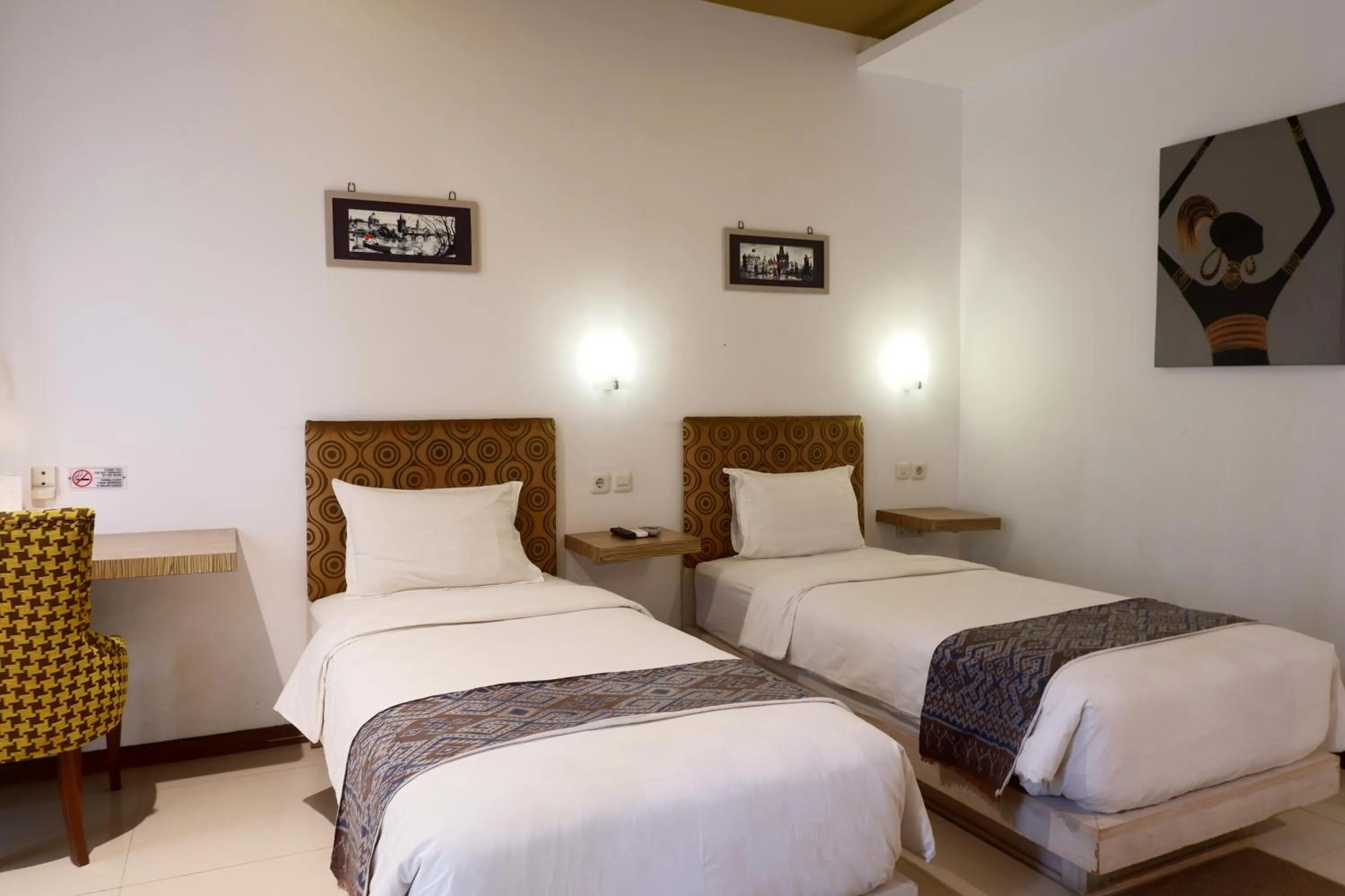 Bed in Ocean View Residence