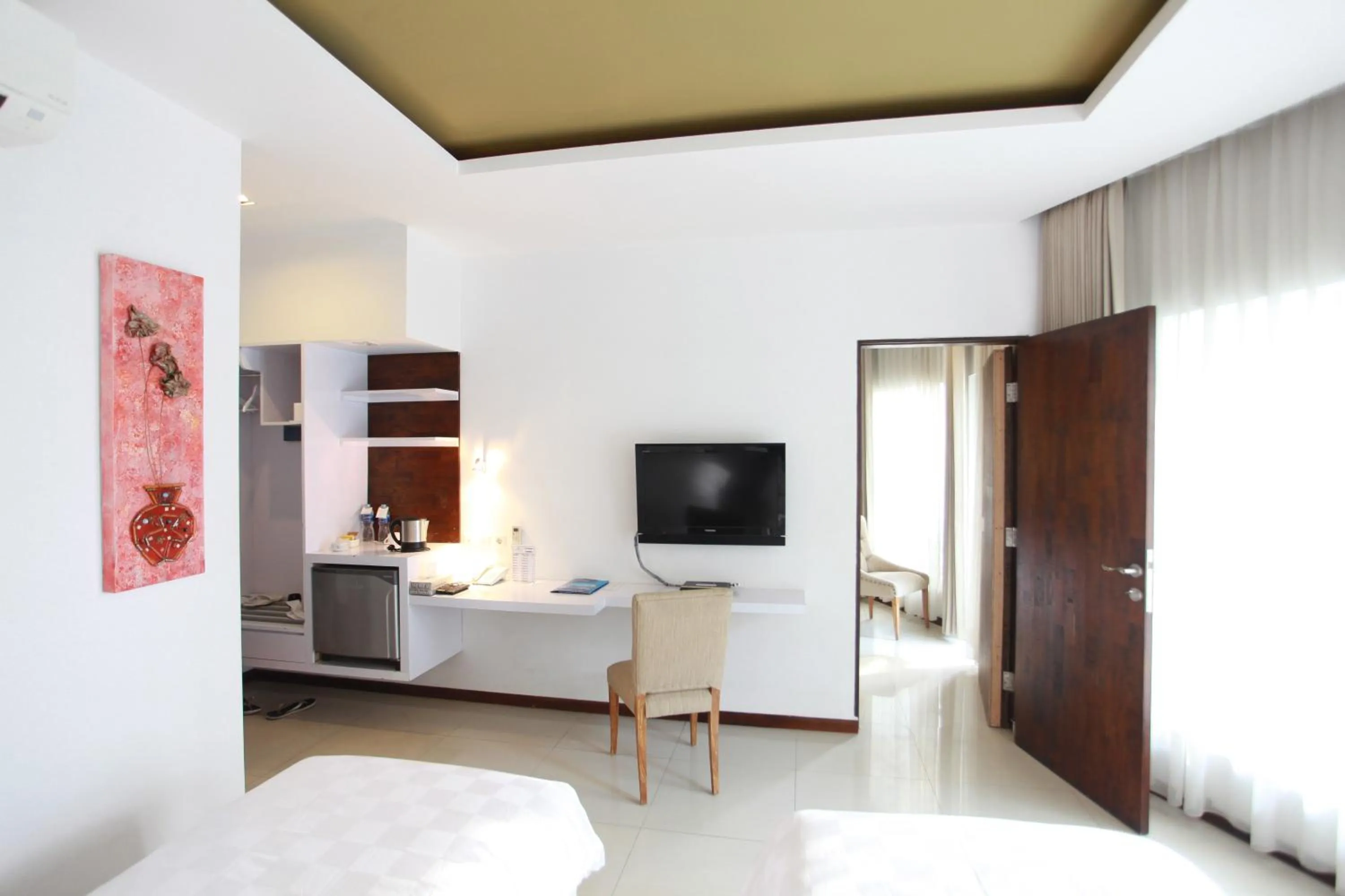 Photo of the whole room in Ocean View Residence