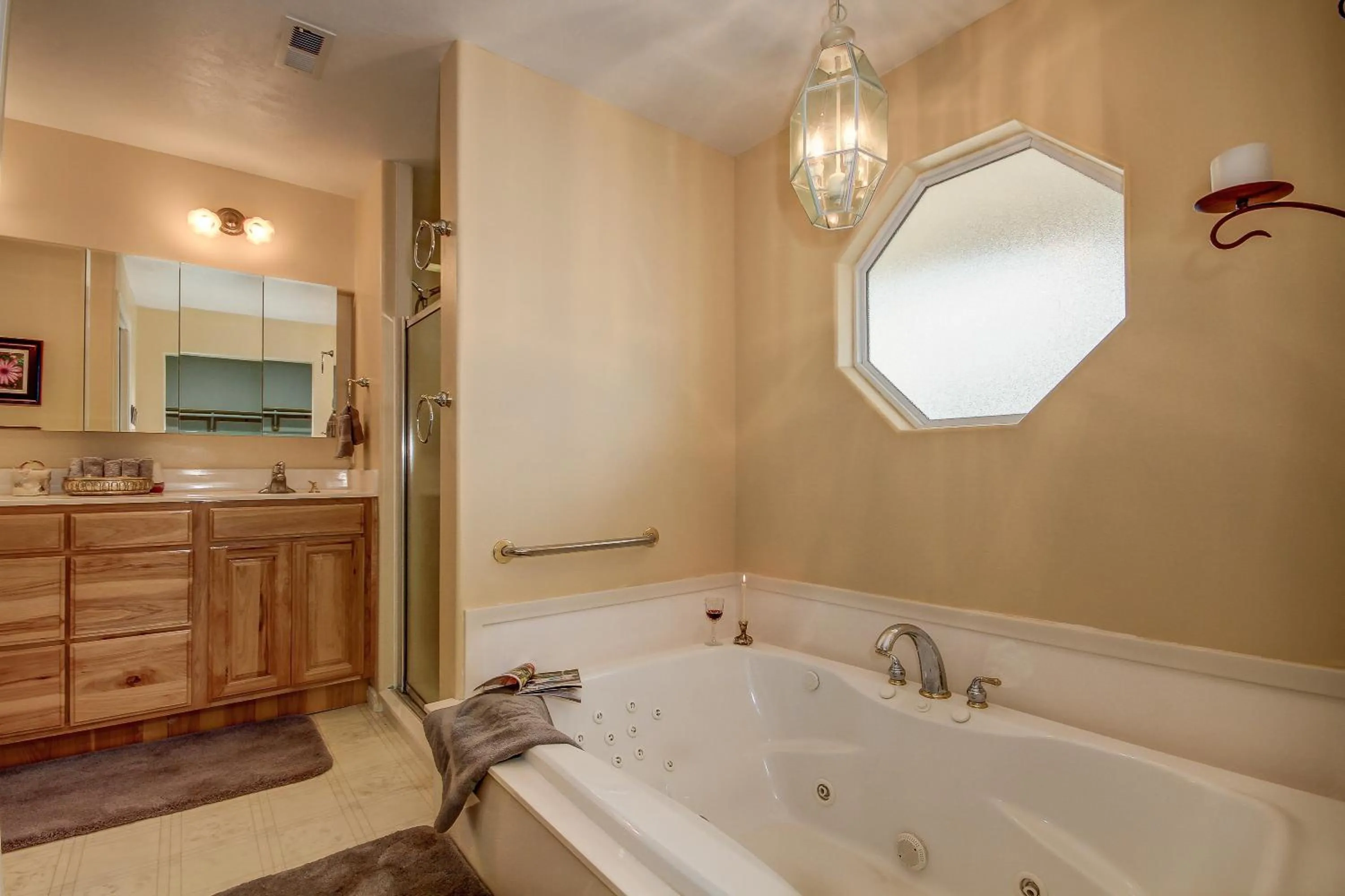 Pecan Point by KABINO Mountain Trail Access Foosball Table Private Yard Firepit WiFi Grill