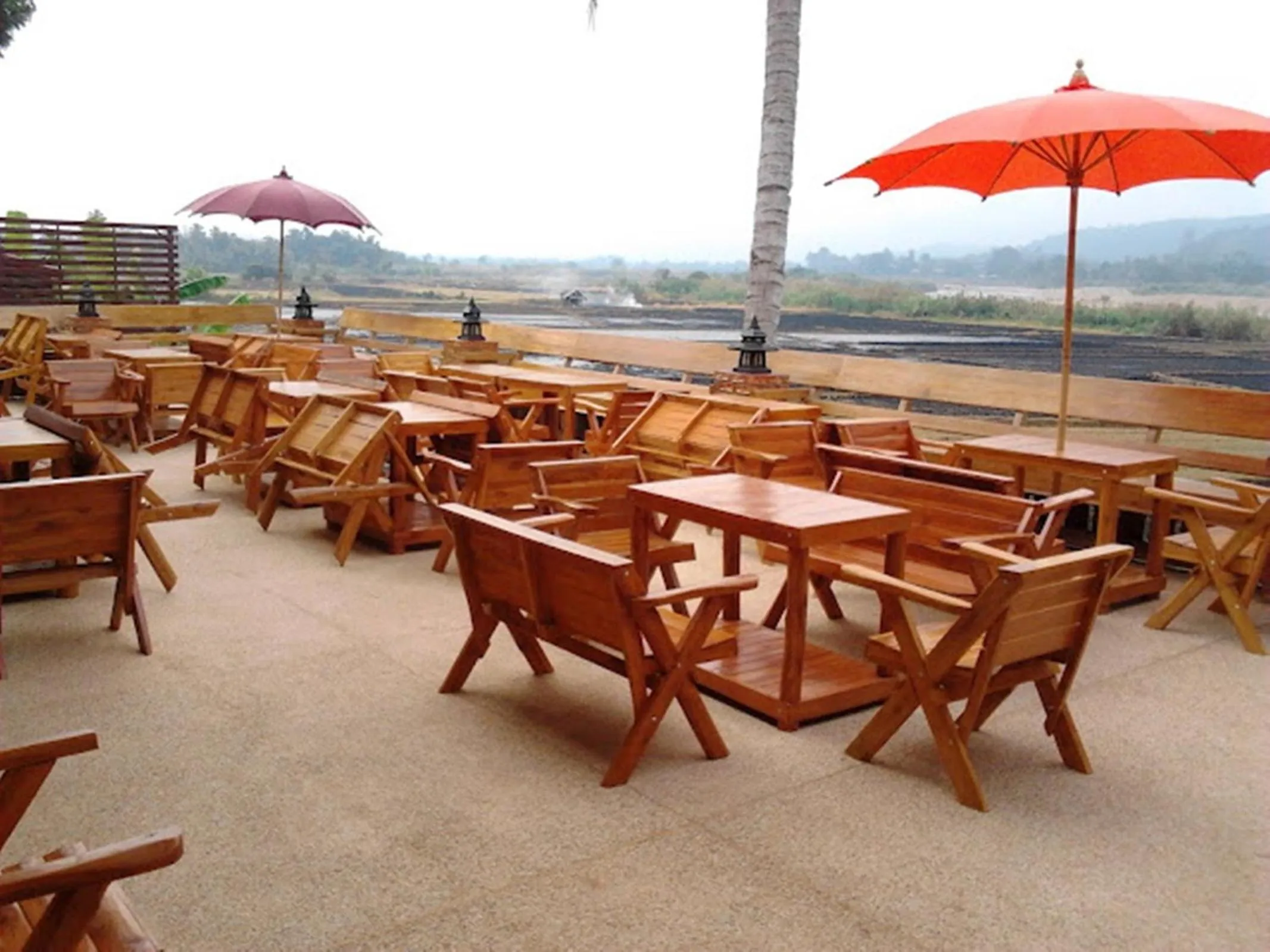 Restaurant/places to eat in Tamarind Grand Resort Mae Sariang